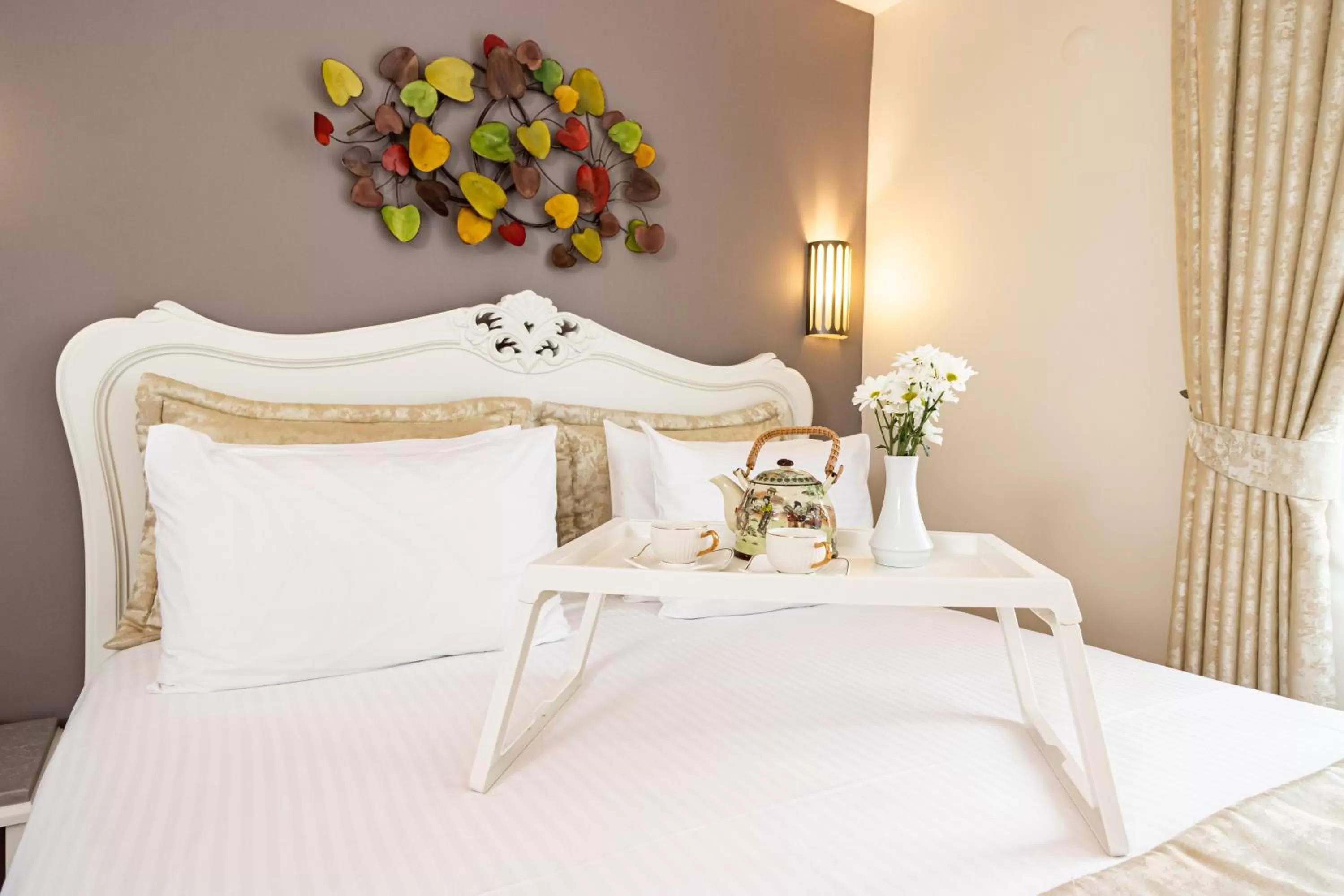 Bed in Alzer Hotel Special Class