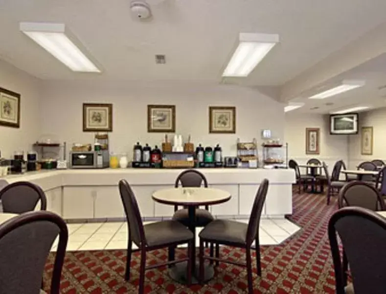 Restaurant/places to eat in Days Inn by Wyndham Wytheville Restaurant/places to eat in Days Inn by Wyndham Wytheville