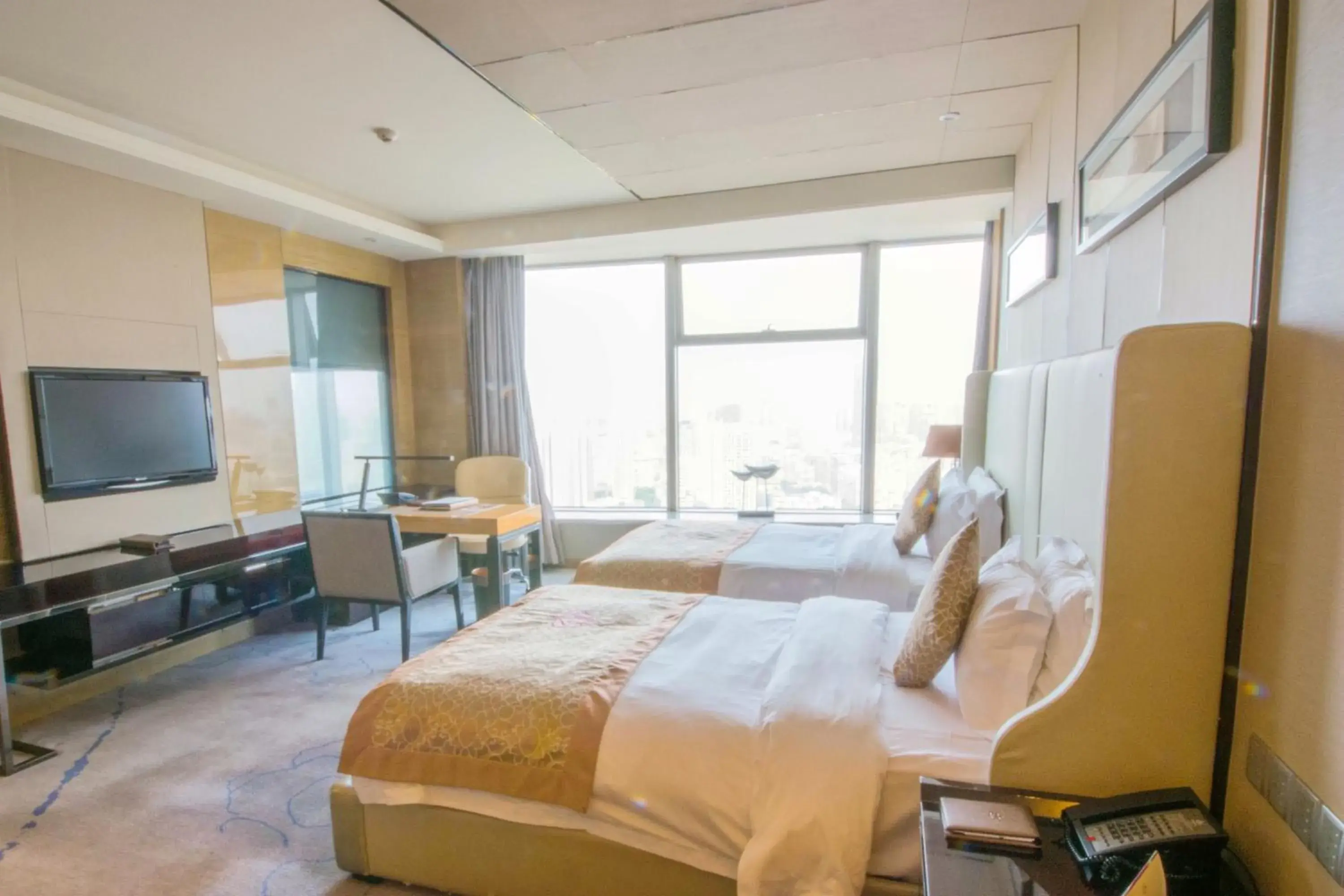 Bedroom, Bed in Tangla Hotel Tianjin Bedroom, Bed in Tangla Hotel Tianjin