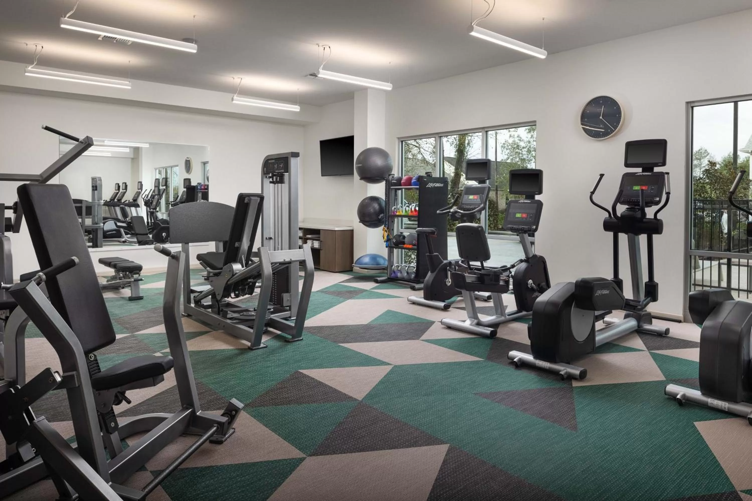 Fitness centre/facilities in Element by Westin Baton Rouge South