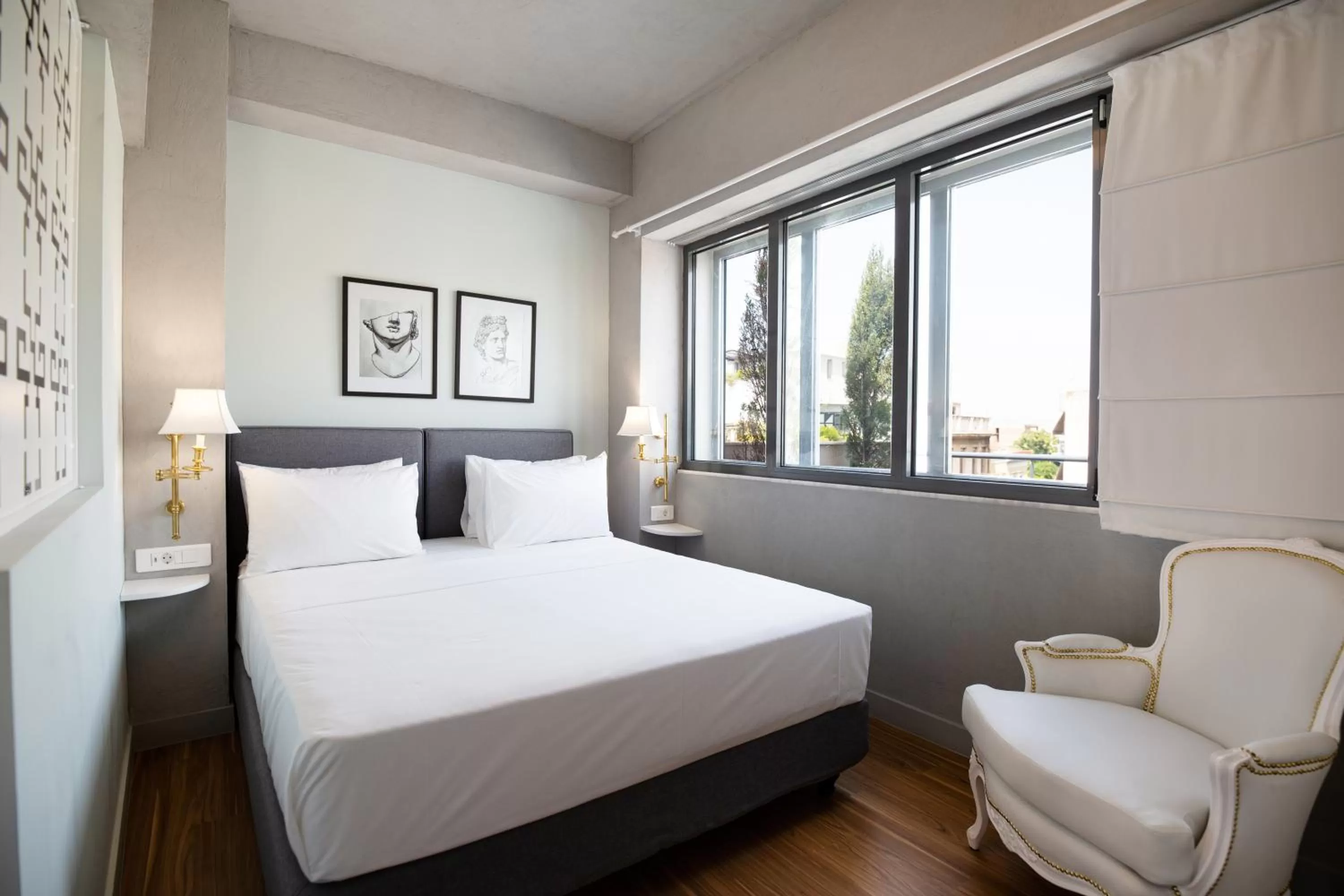 Bed in Downtown Athens Lofts - The Acropolis Observatory