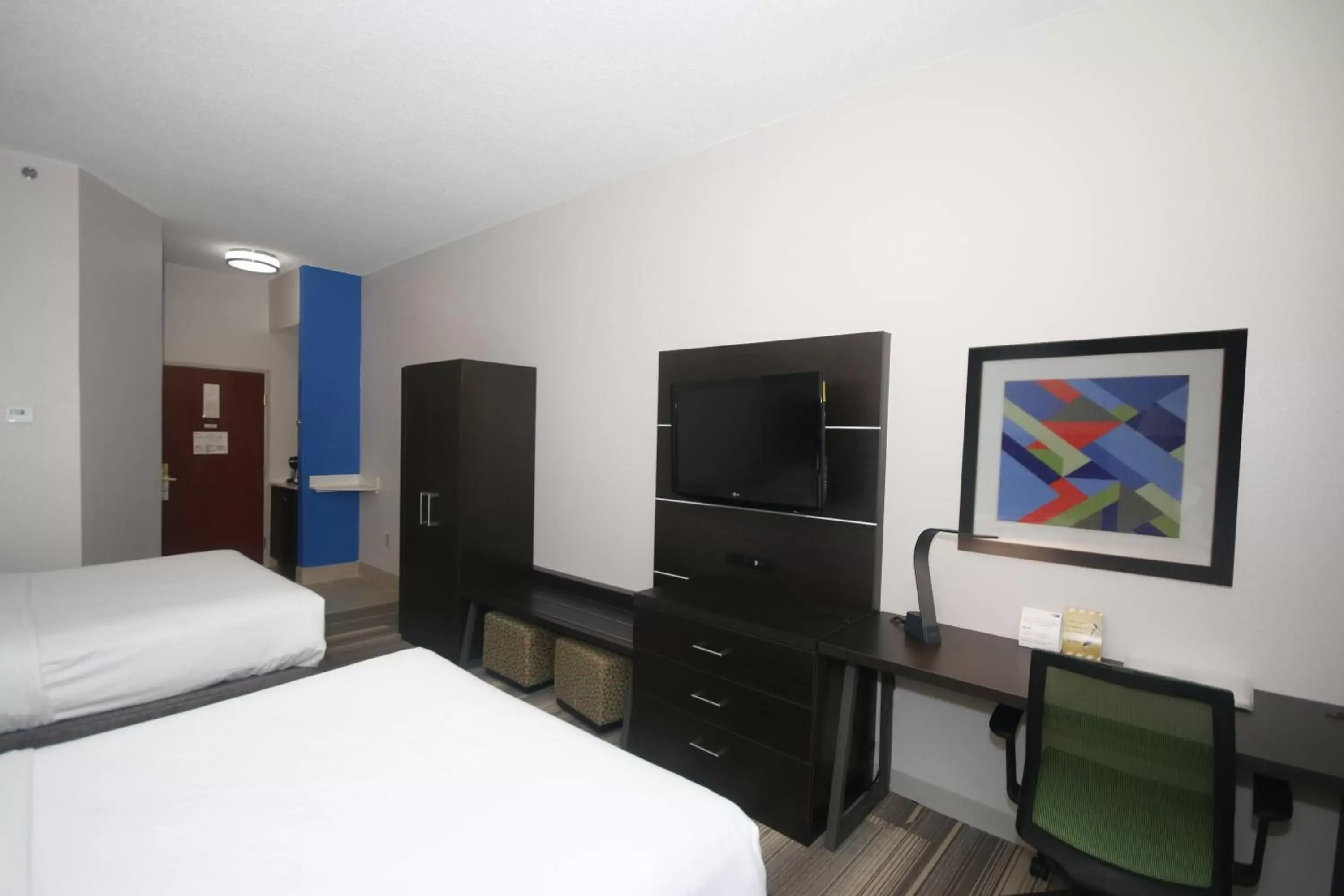 Room Photo in Holiday Inn Express Hillsville, an IHG Hotel