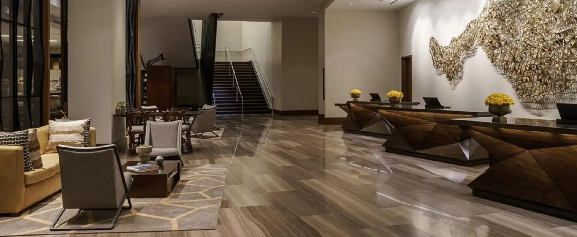 Lobby or reception, Restaurant/Places to Eat in Hyatt Regency Houston Galleria