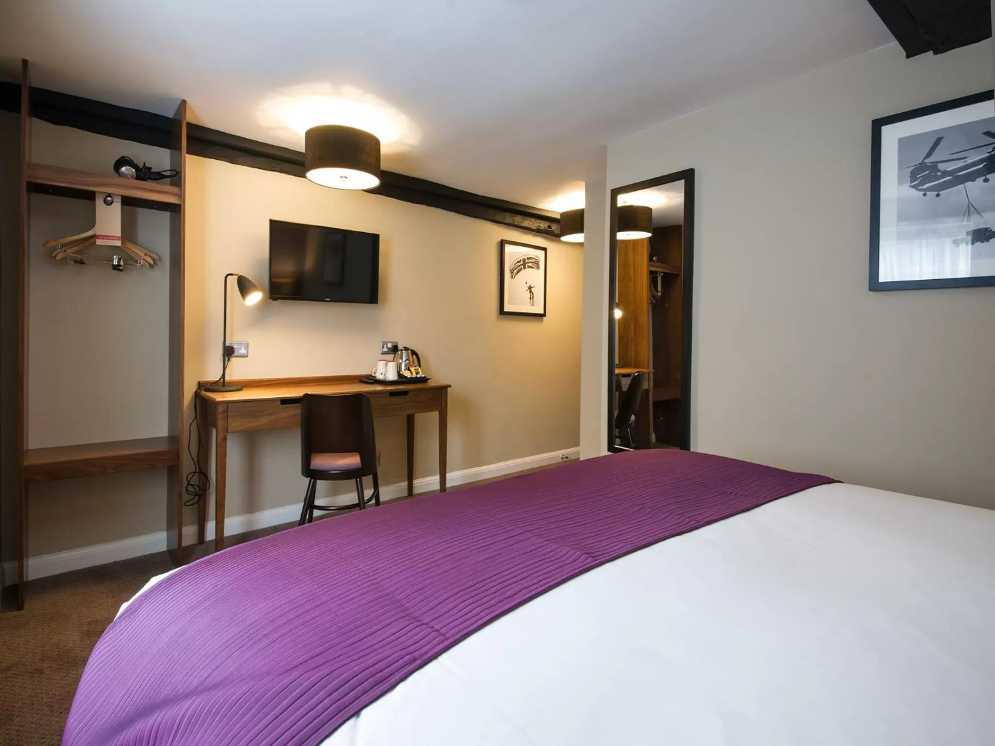 Property building, Room Photo in The White Hart by Innkeeper's Collection