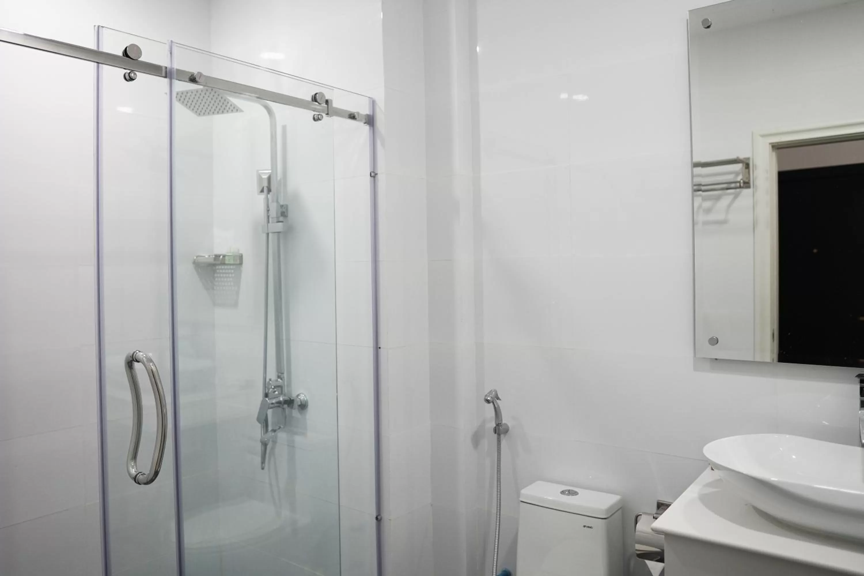 Bathroom in Apple Hotel Three - Phnom Penh