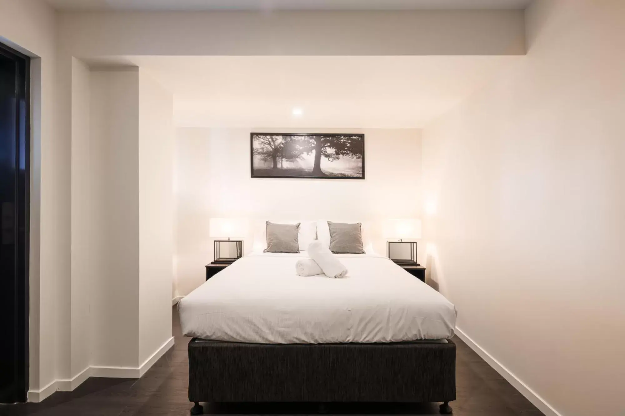 Standard Queen Room in Ascot Budget Inn & Residences