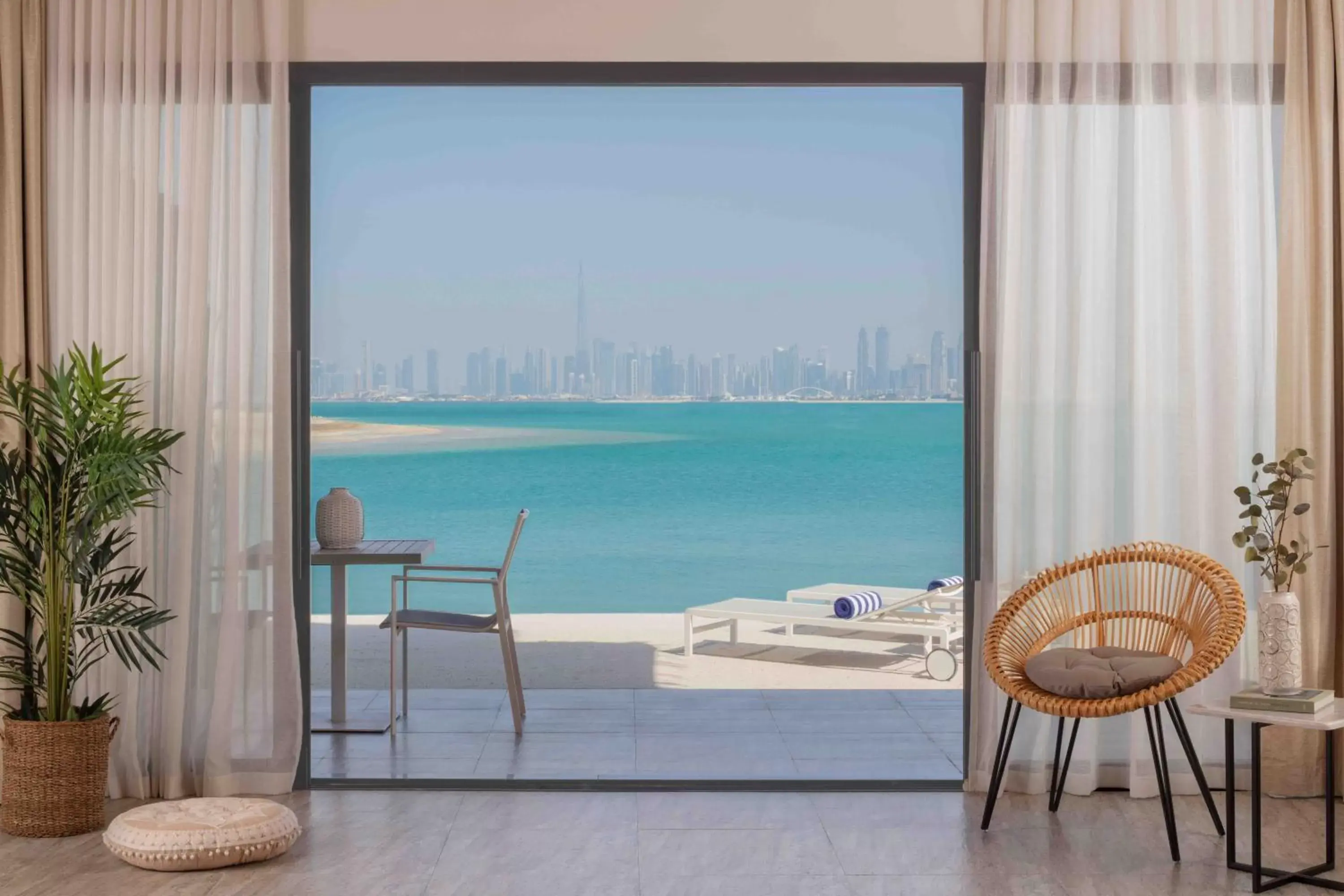 Balcony/Terrace in Anantara World Islands Dubai Resort