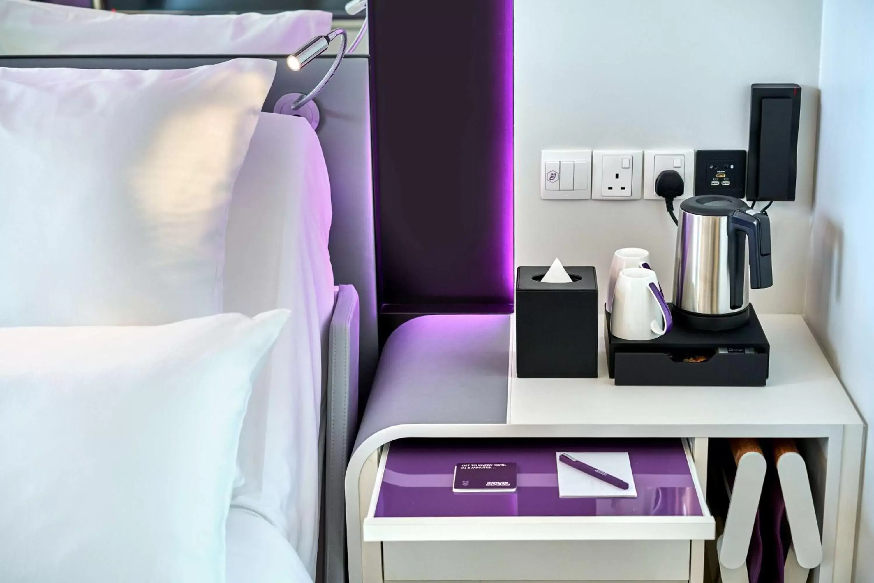 Coffee/tea facilities in YOTEL Singapore Orchard Road