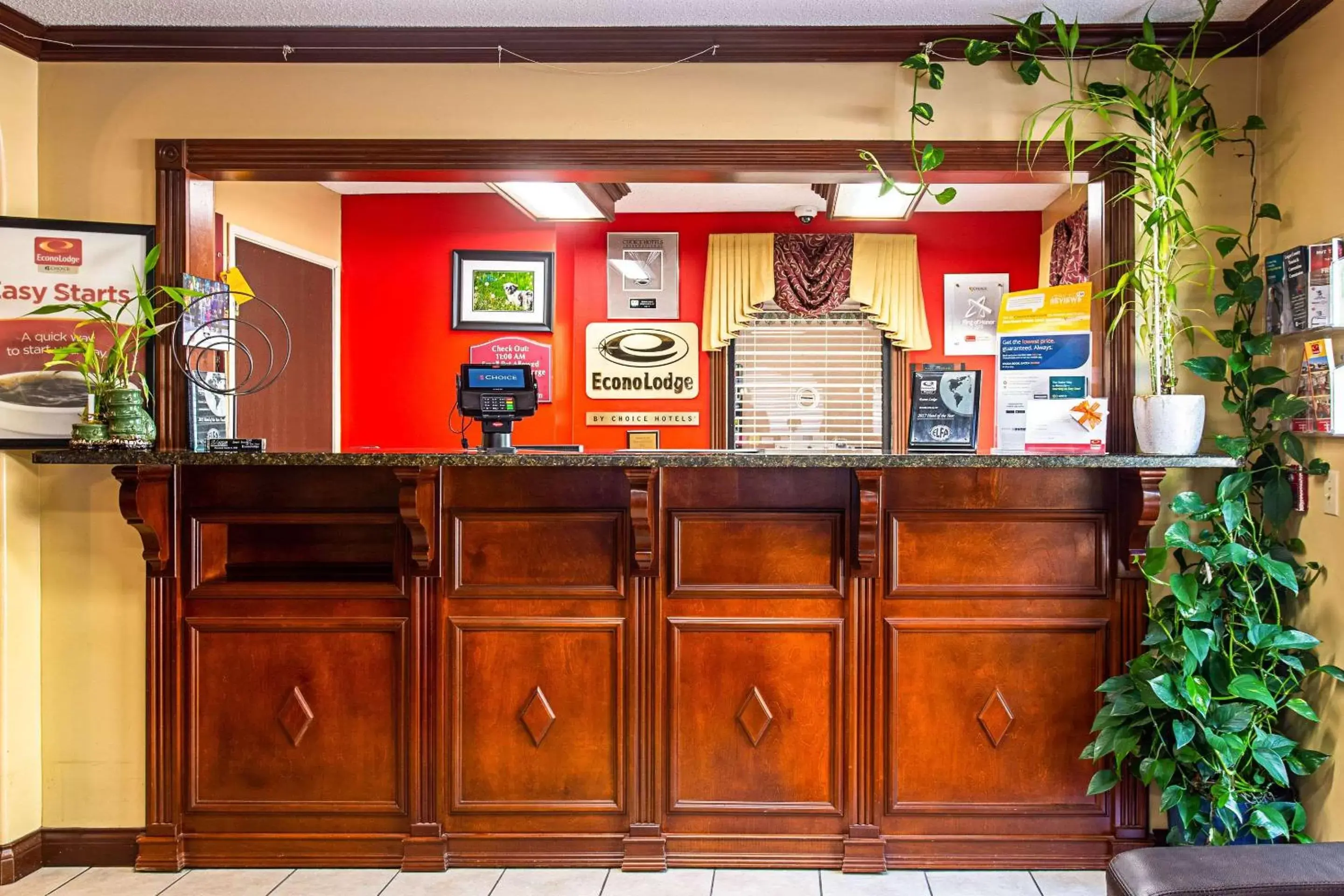 Lobby or reception, Lobby/Reception in Econo Lodge Russellville