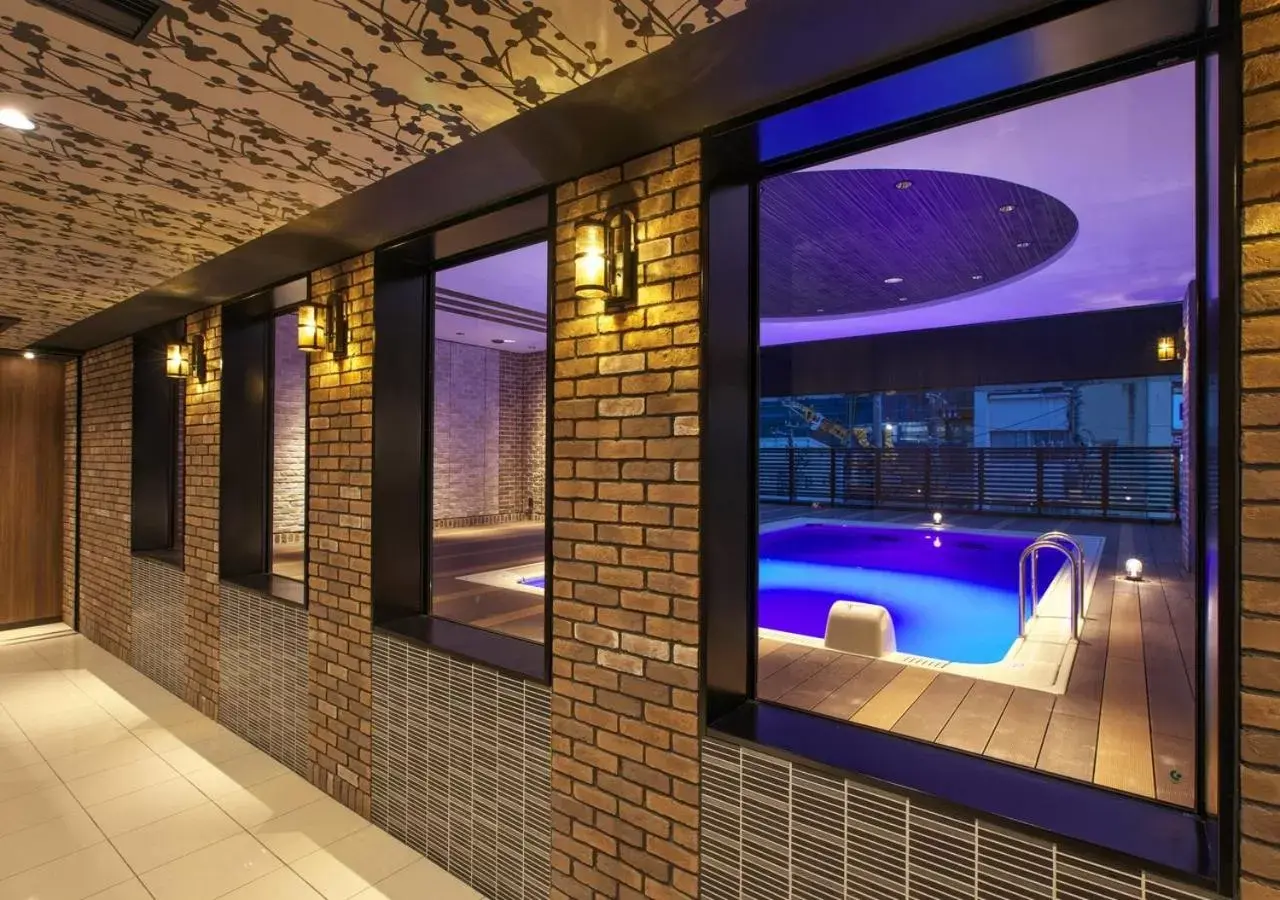 Area and facilities, Swimming Pool in APA Hotel & Resort Niigata Ekimae Odori