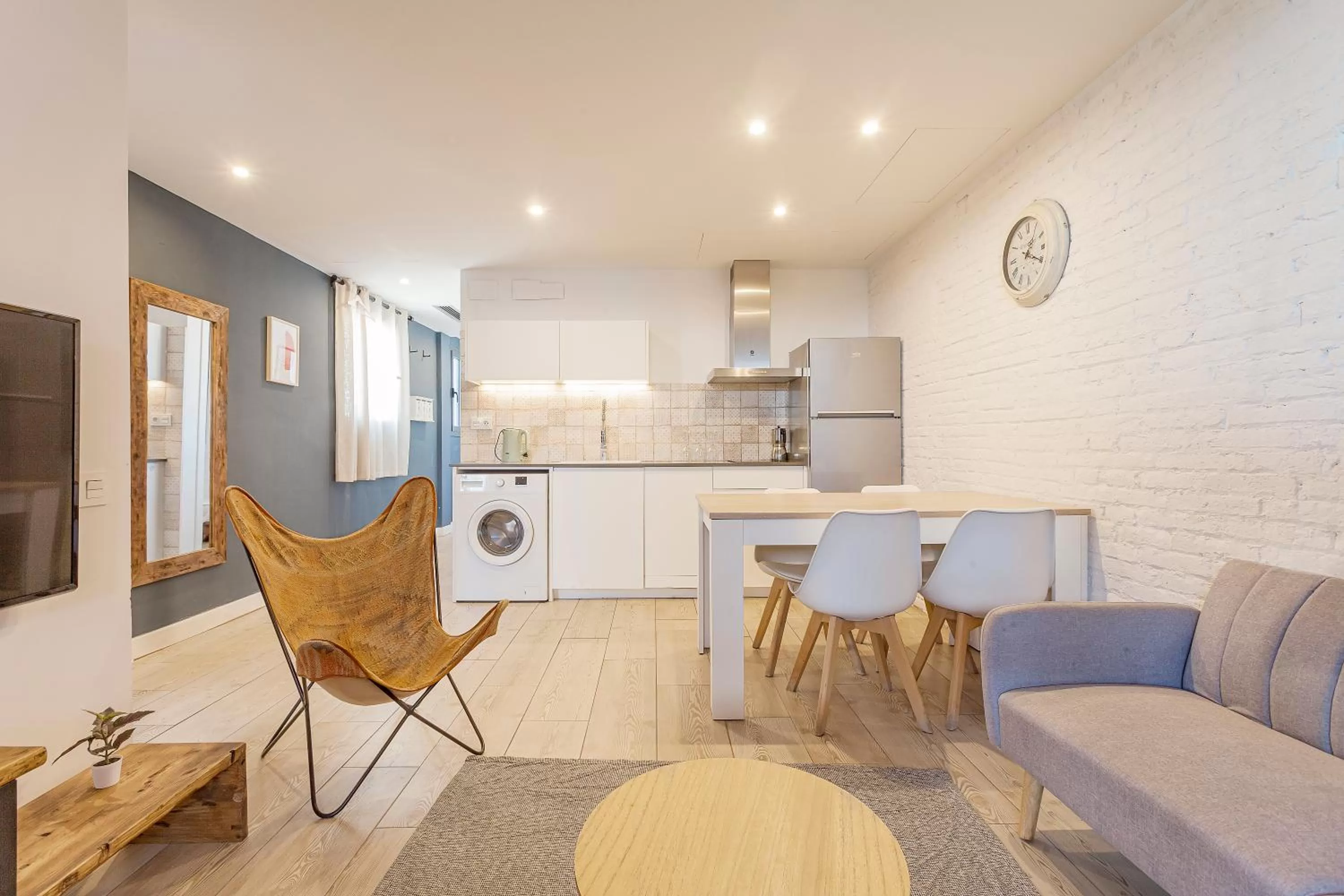 Living room in Bird House