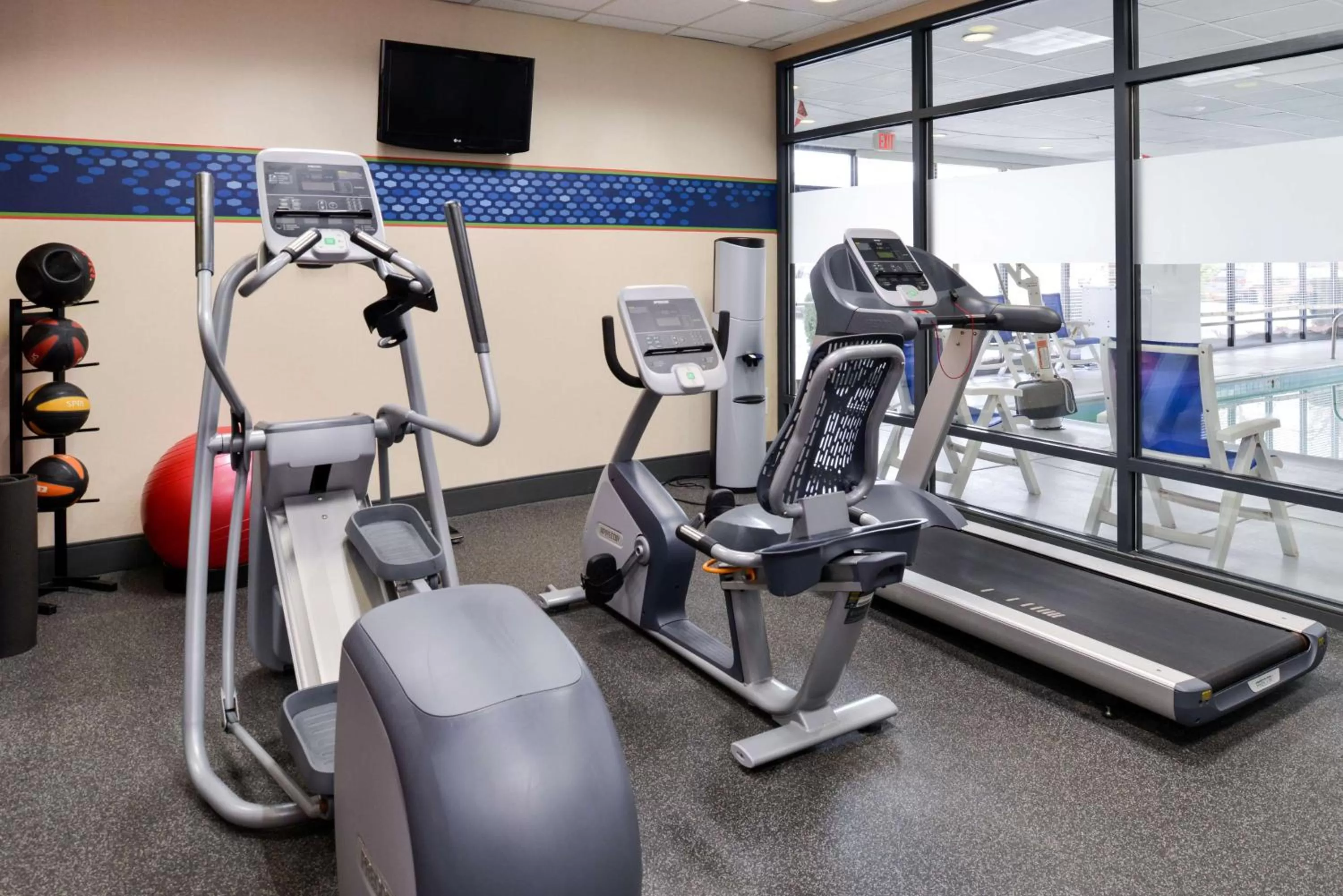Fitness centre/facilities in Hampton Inn College Park