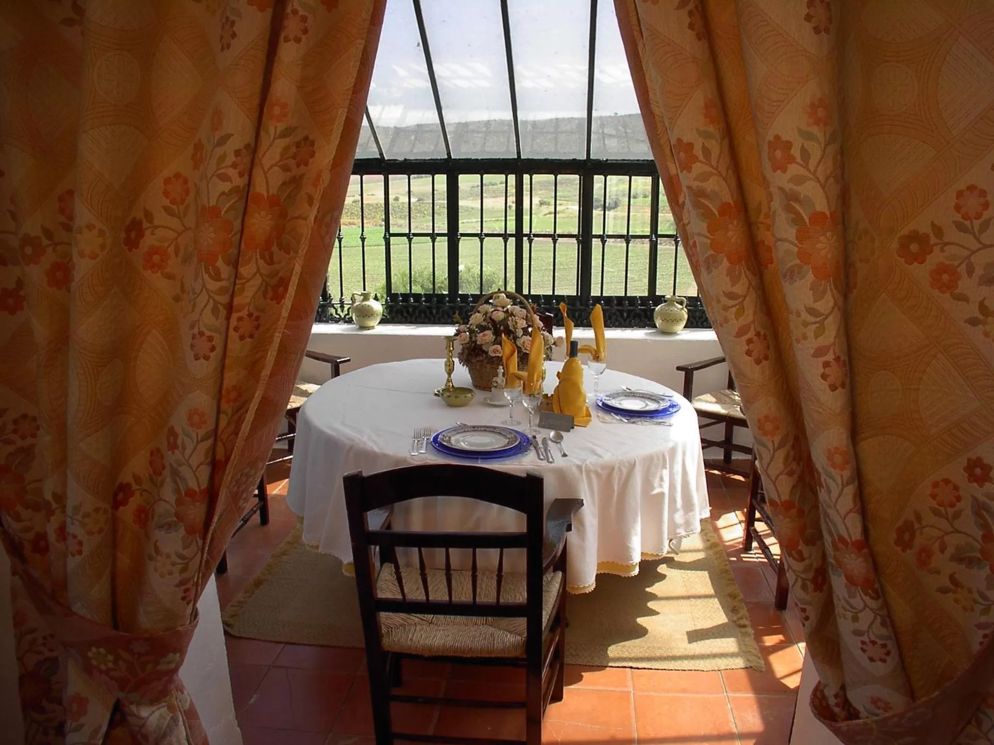 Restaurant/places to eat in Hacienda El Santiscal Adults Only