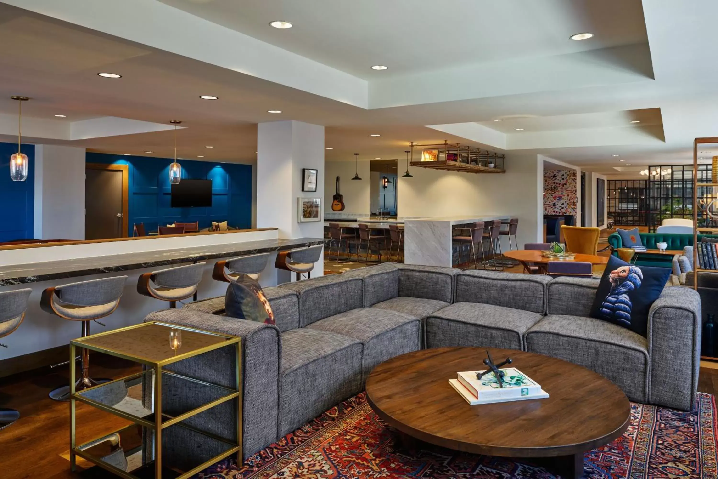 Lobby or reception, Lounge/Bar in Renaissance Saint Elm Dallas Downtown Hotel