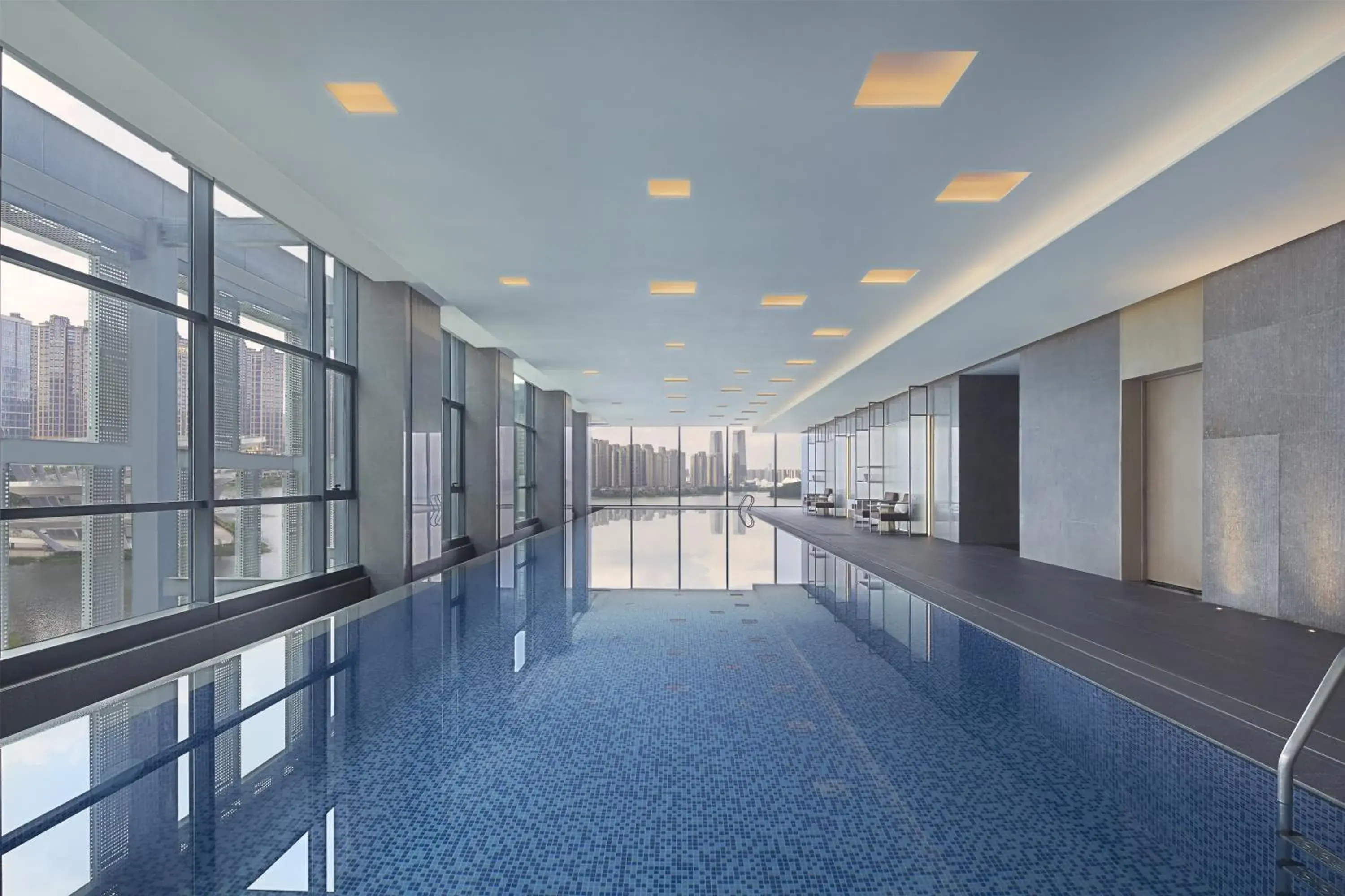 Swimming Pool in The Meixi Lake, Changsha Marriott Executive Apartments