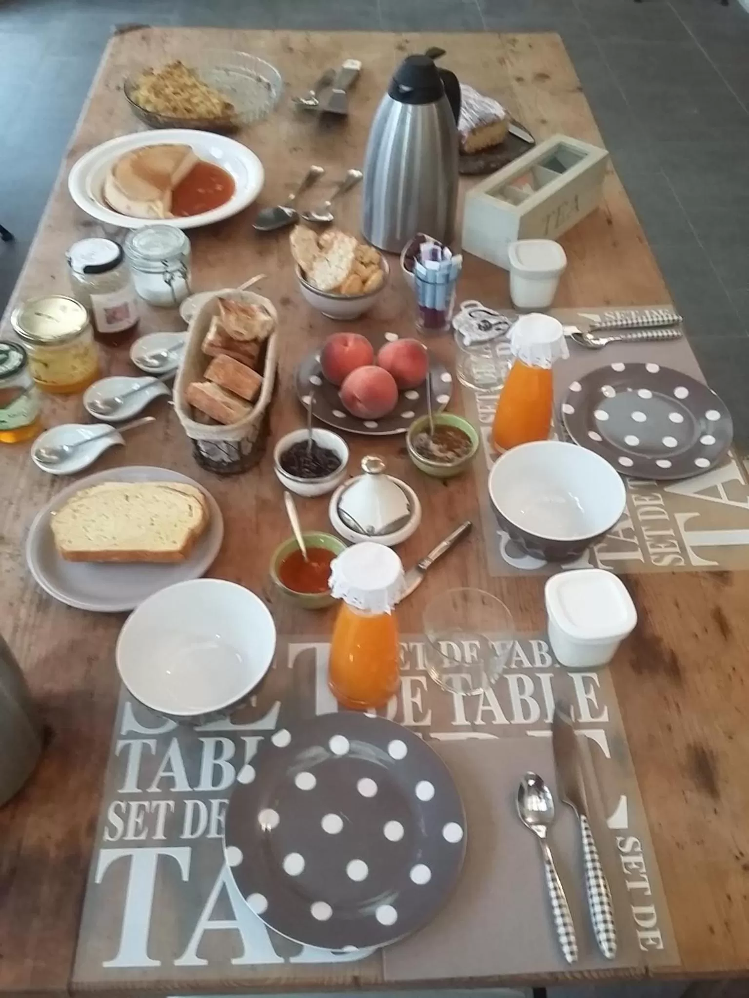 Continental breakfast in La Fréjade