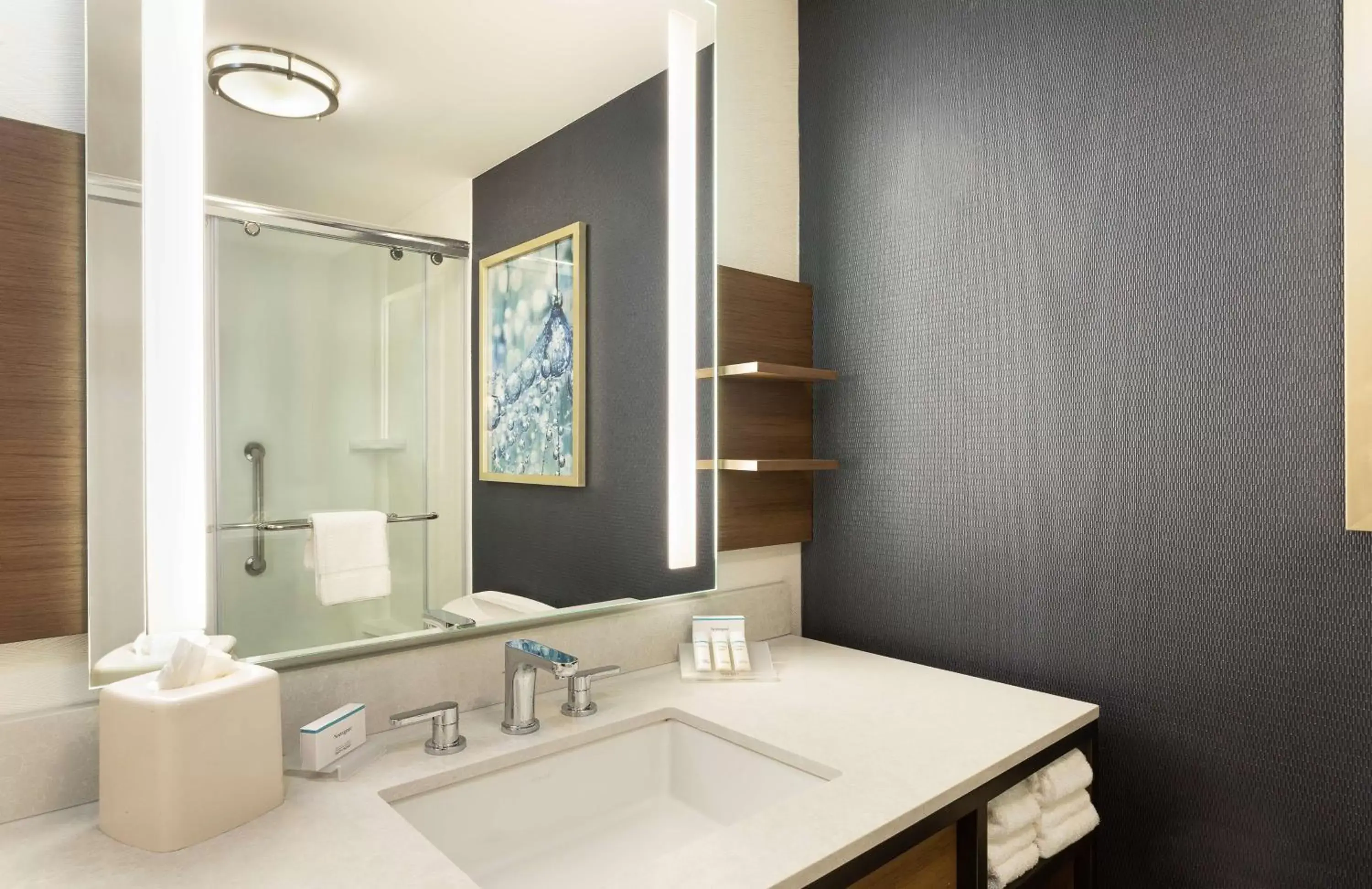 Bathroom in Hilton Garden Inn Melville Bathroom in Hilton Garden Inn Melville