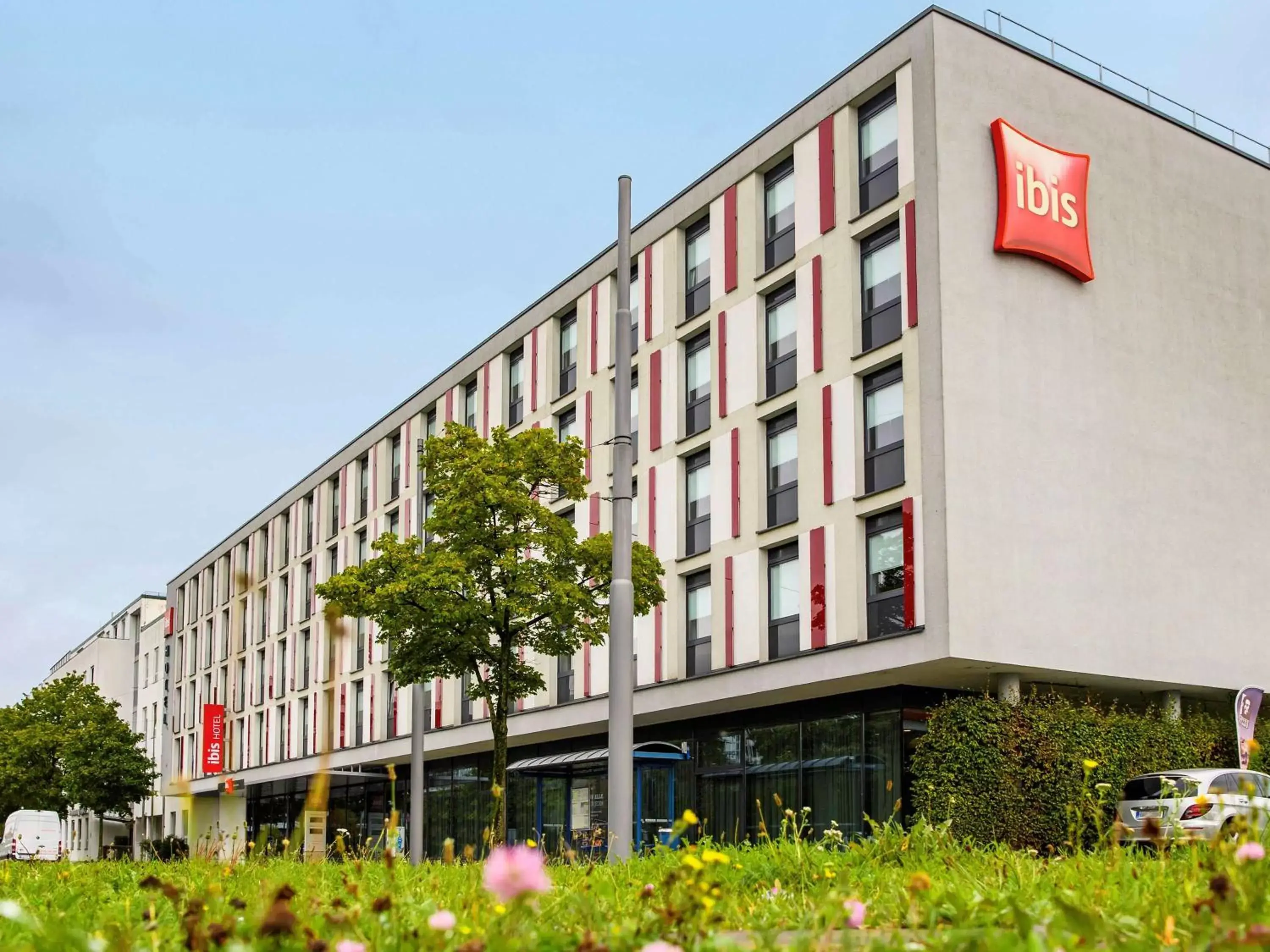 Property Building in ibis Hotel Muenchen City West