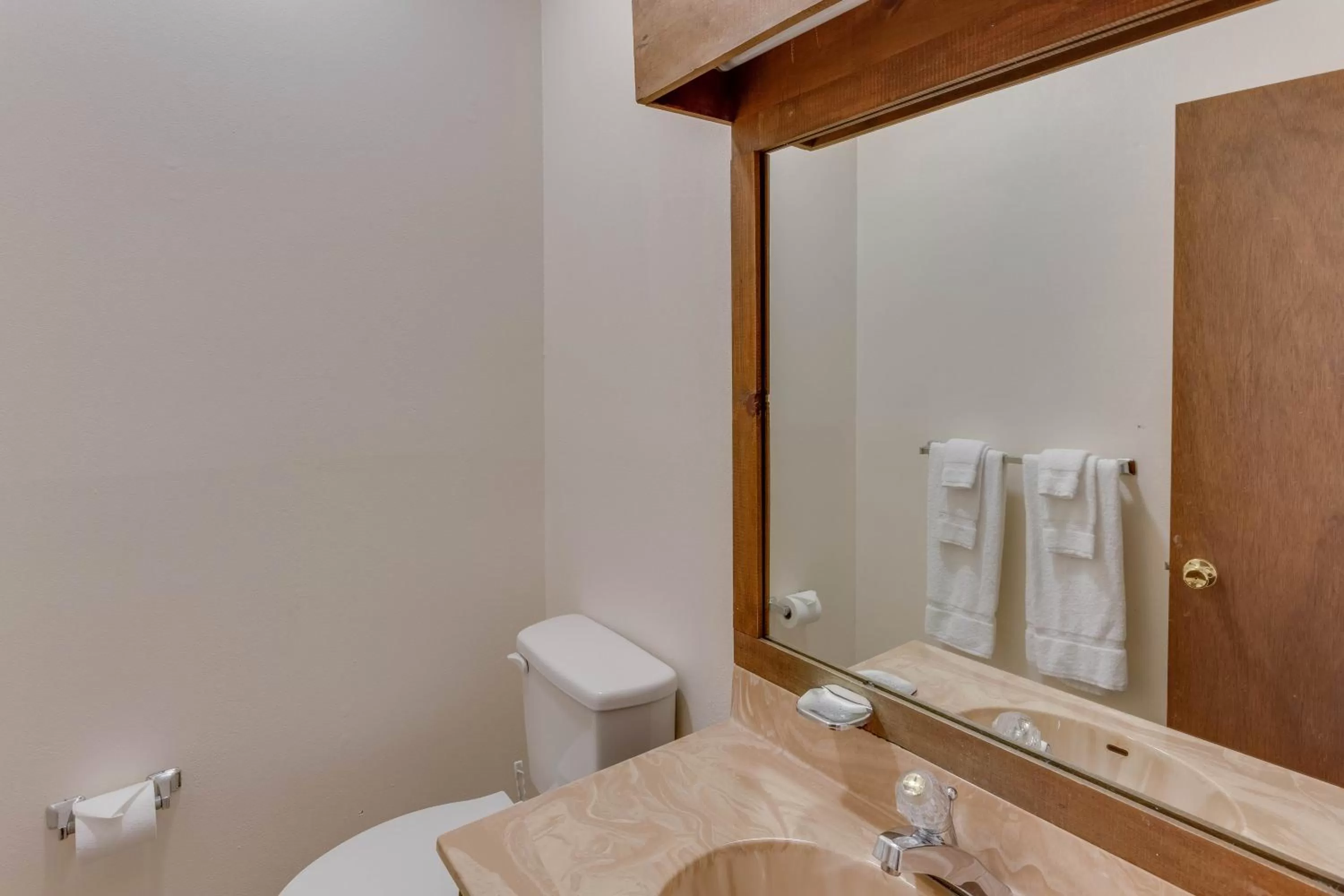 Bathroom in Chalet High by Capital Vacations