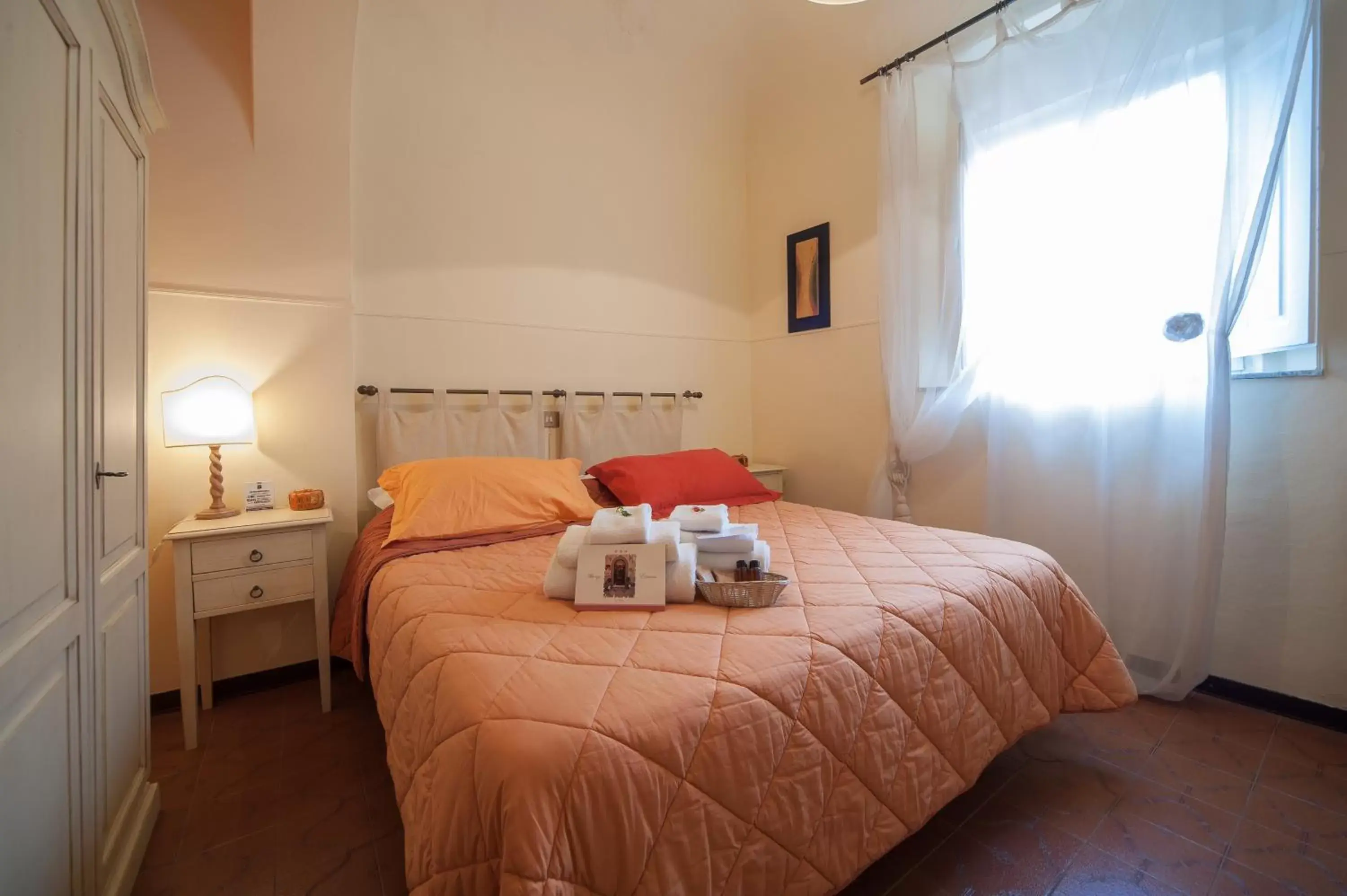 Bed, Room Photo in Albergo Etruria