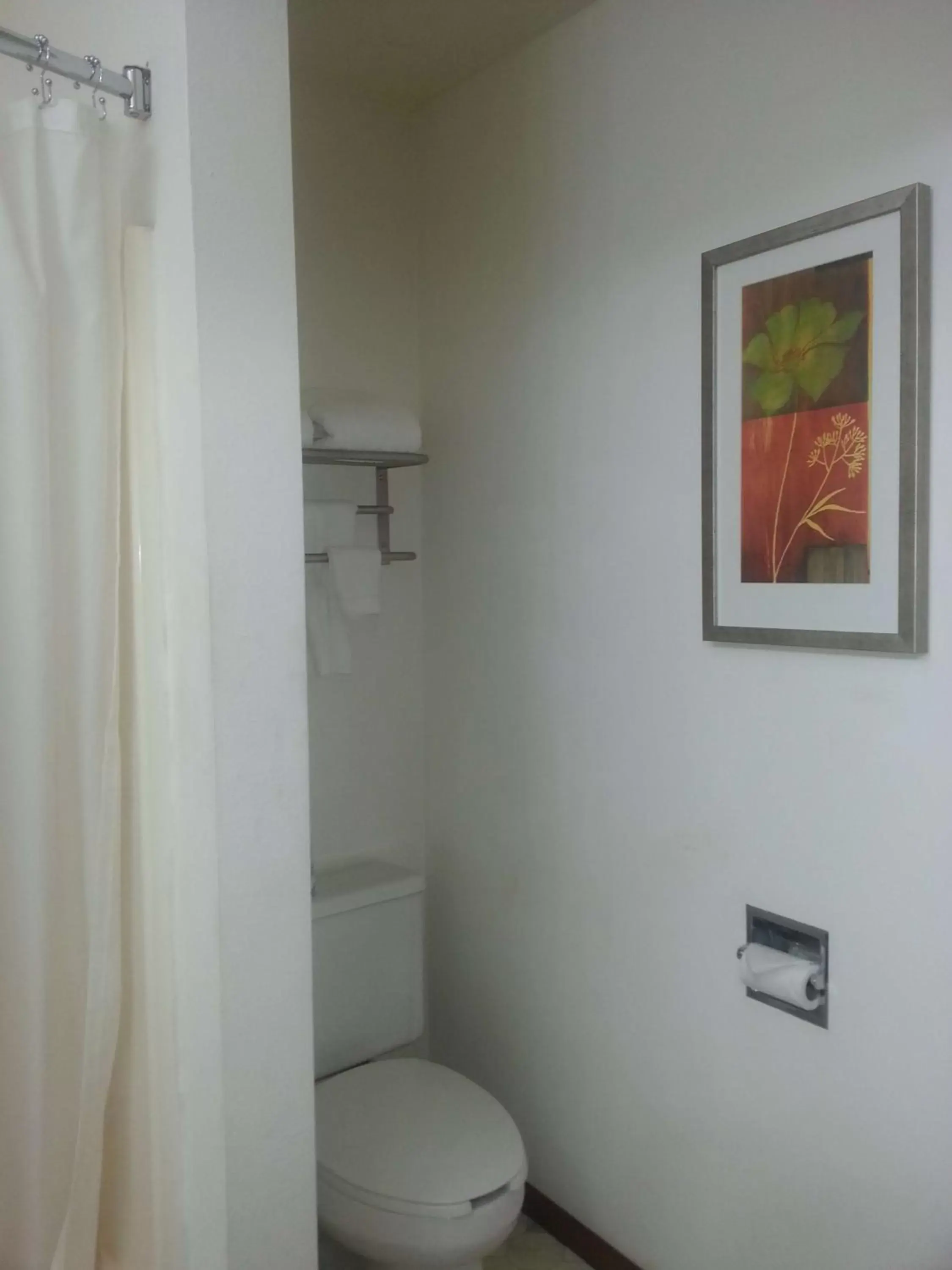 Bathroom in Harlan Inn and Suites