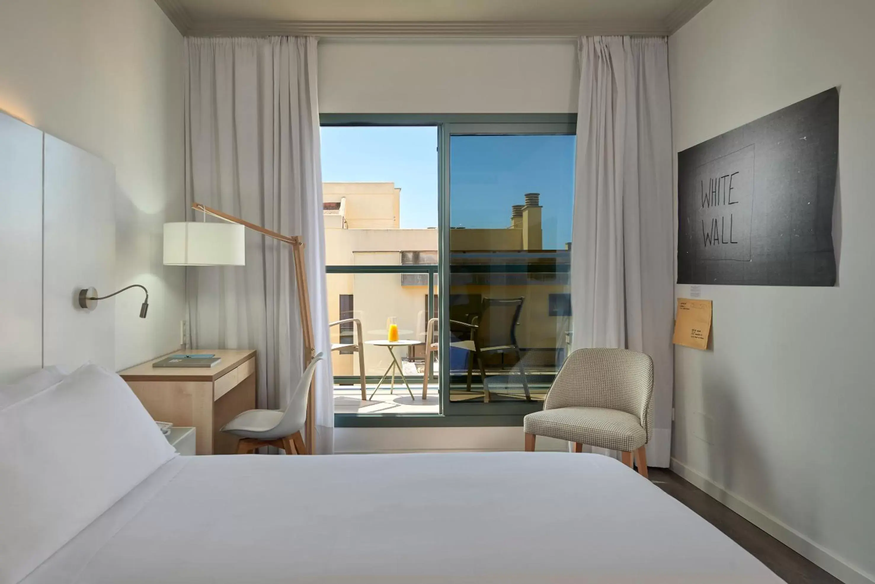 Bed in INNSiDE by Meliá Palma Center