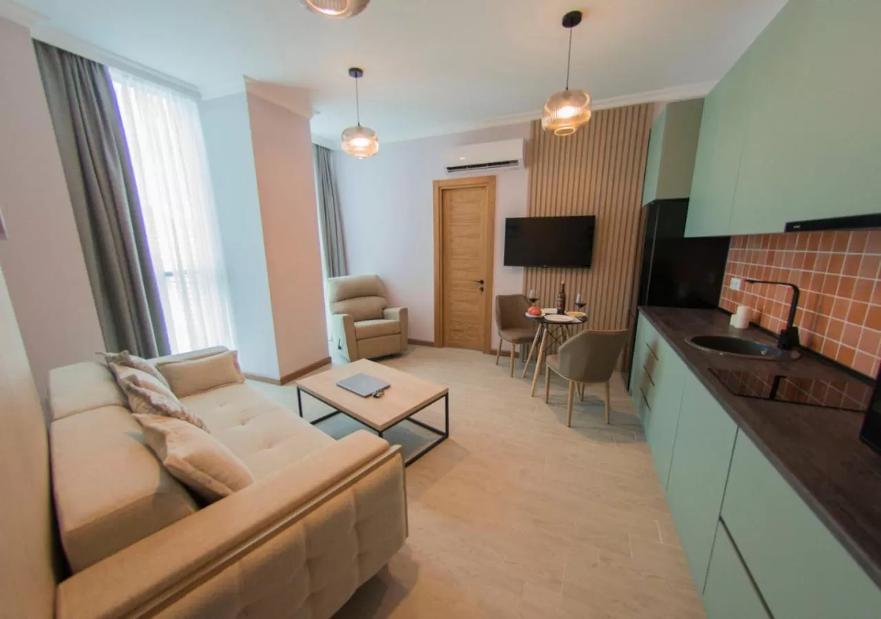 TV and multimedia in Season Suite Apart-Hotel