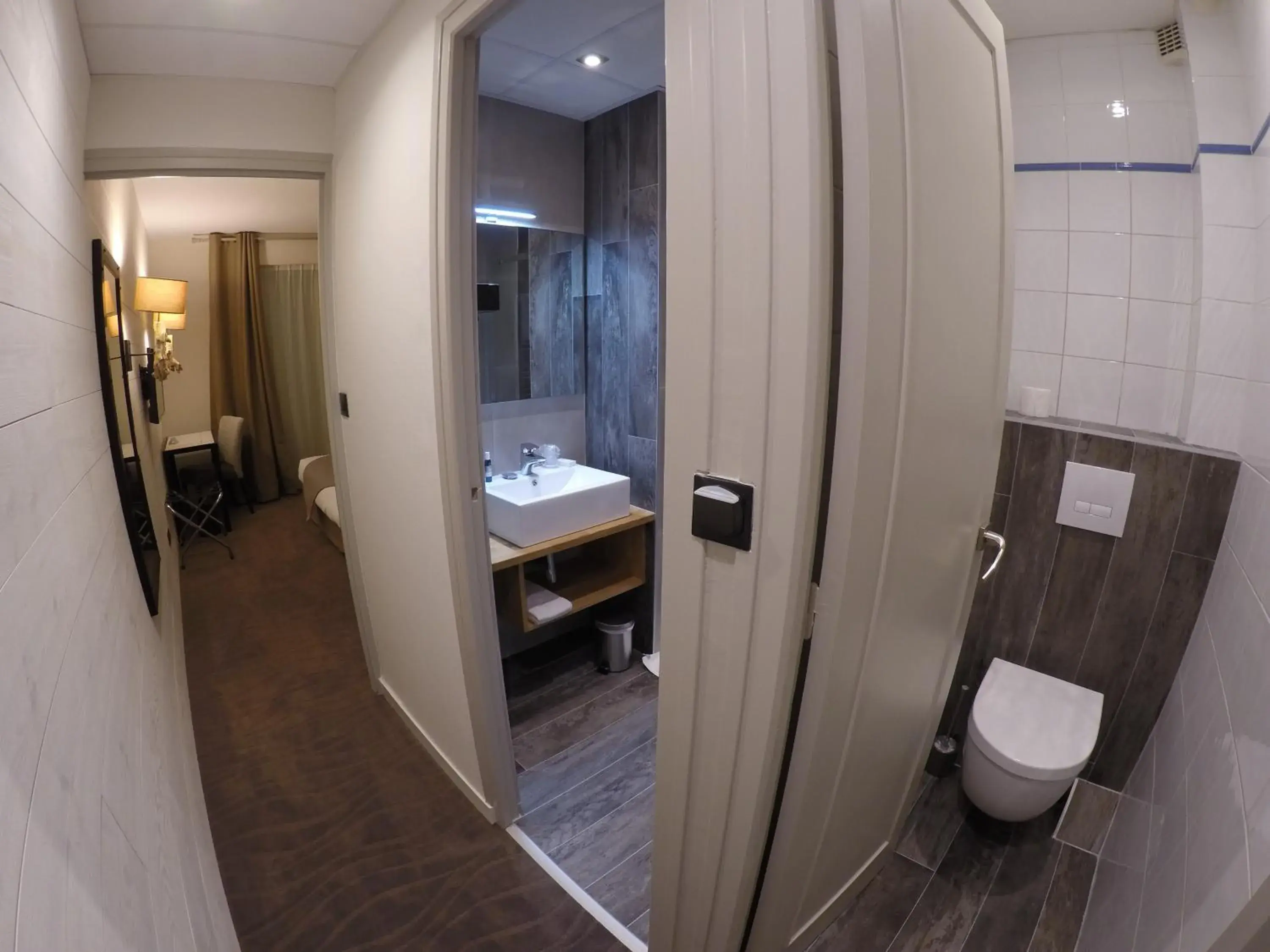 Photo of the whole room, Bathroom in Hotel les Brises