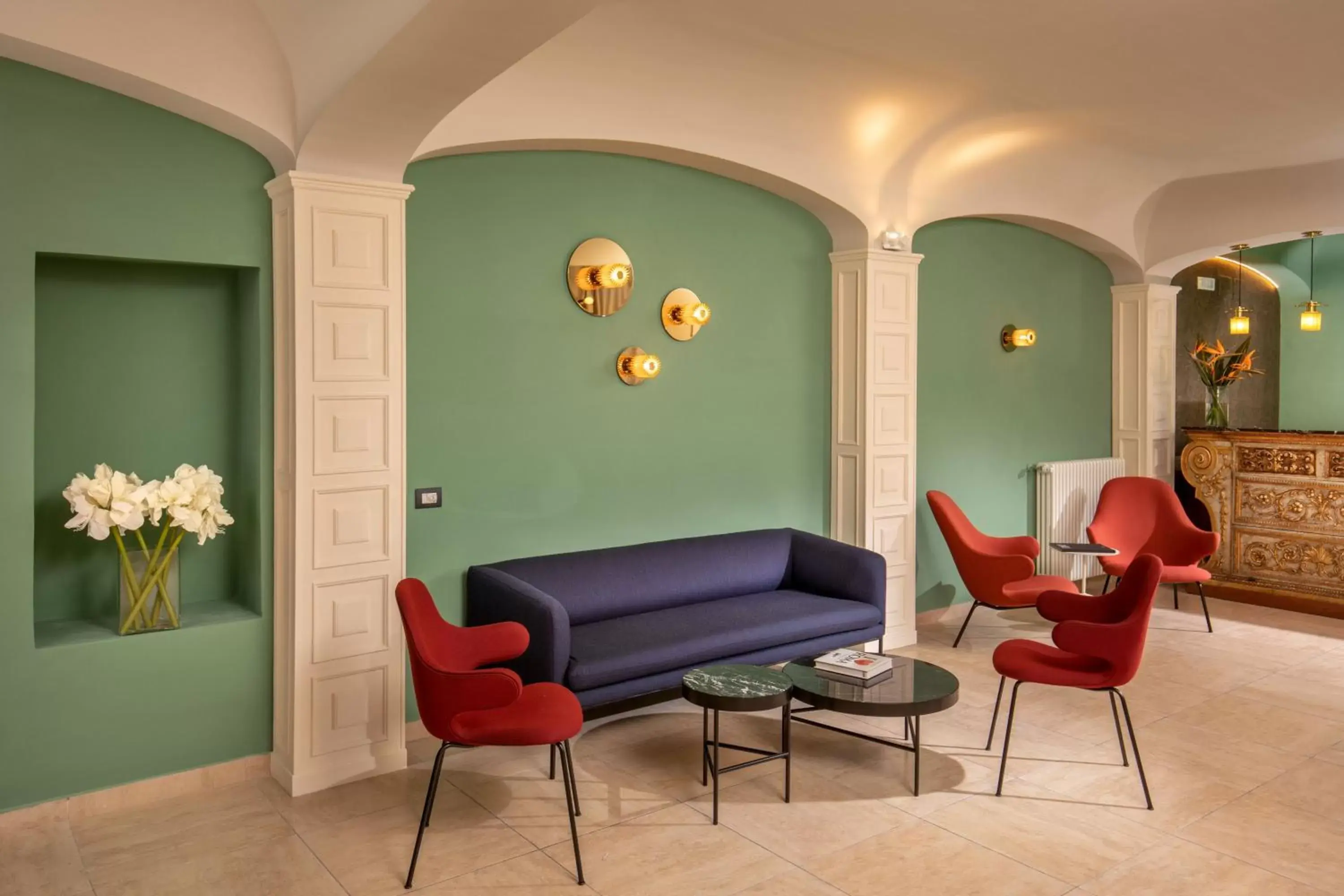 Lounge or bar, Seating Area in Hotel Colosseum