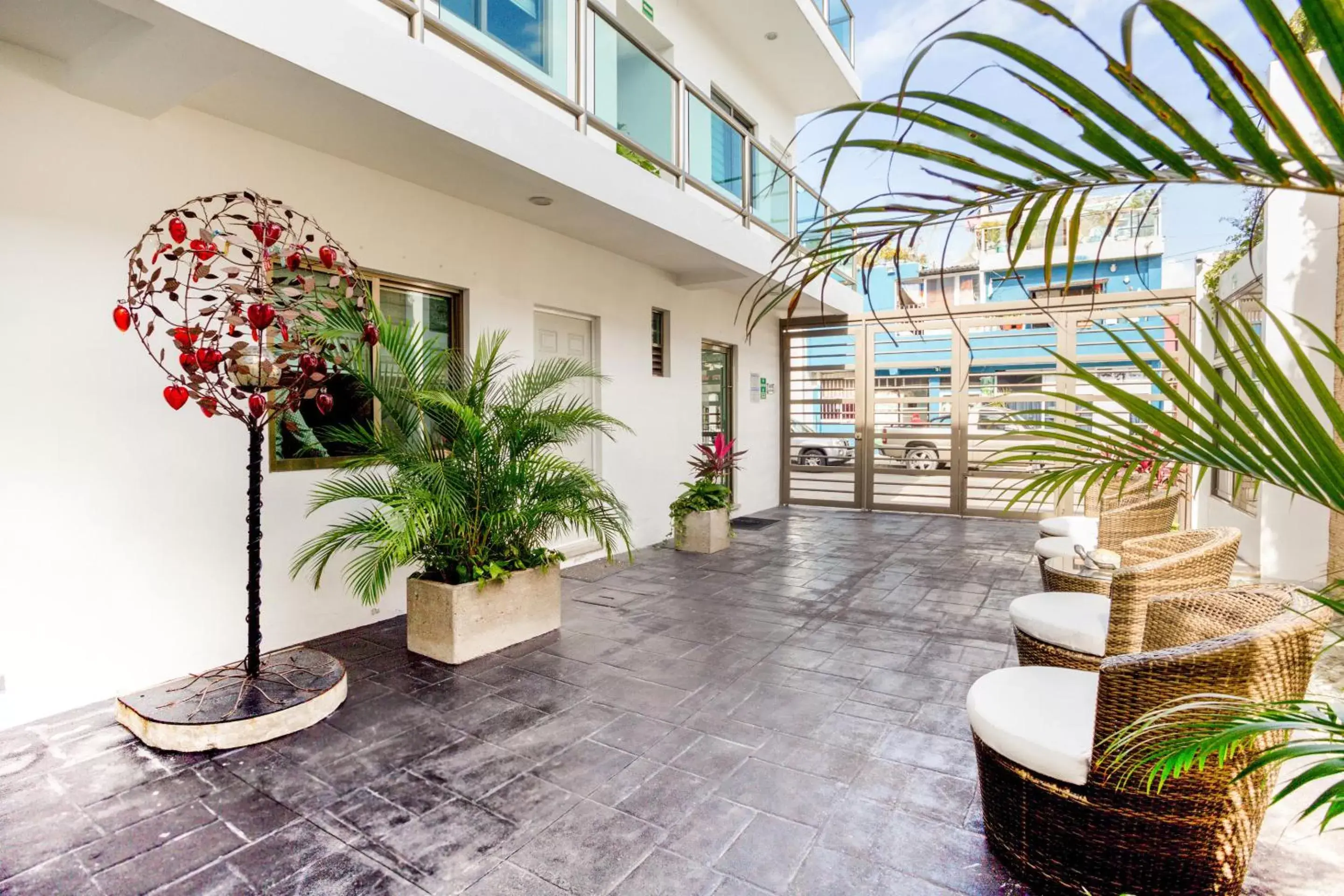 Patio, Lobby/Reception in Quinta Santa Anita