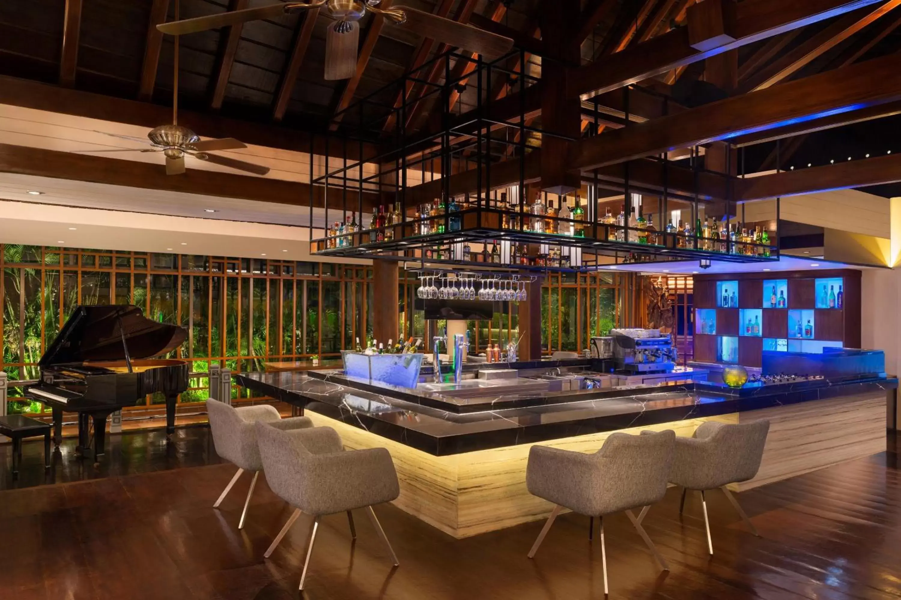 Lounge or bar in Le Meridien Jakarta