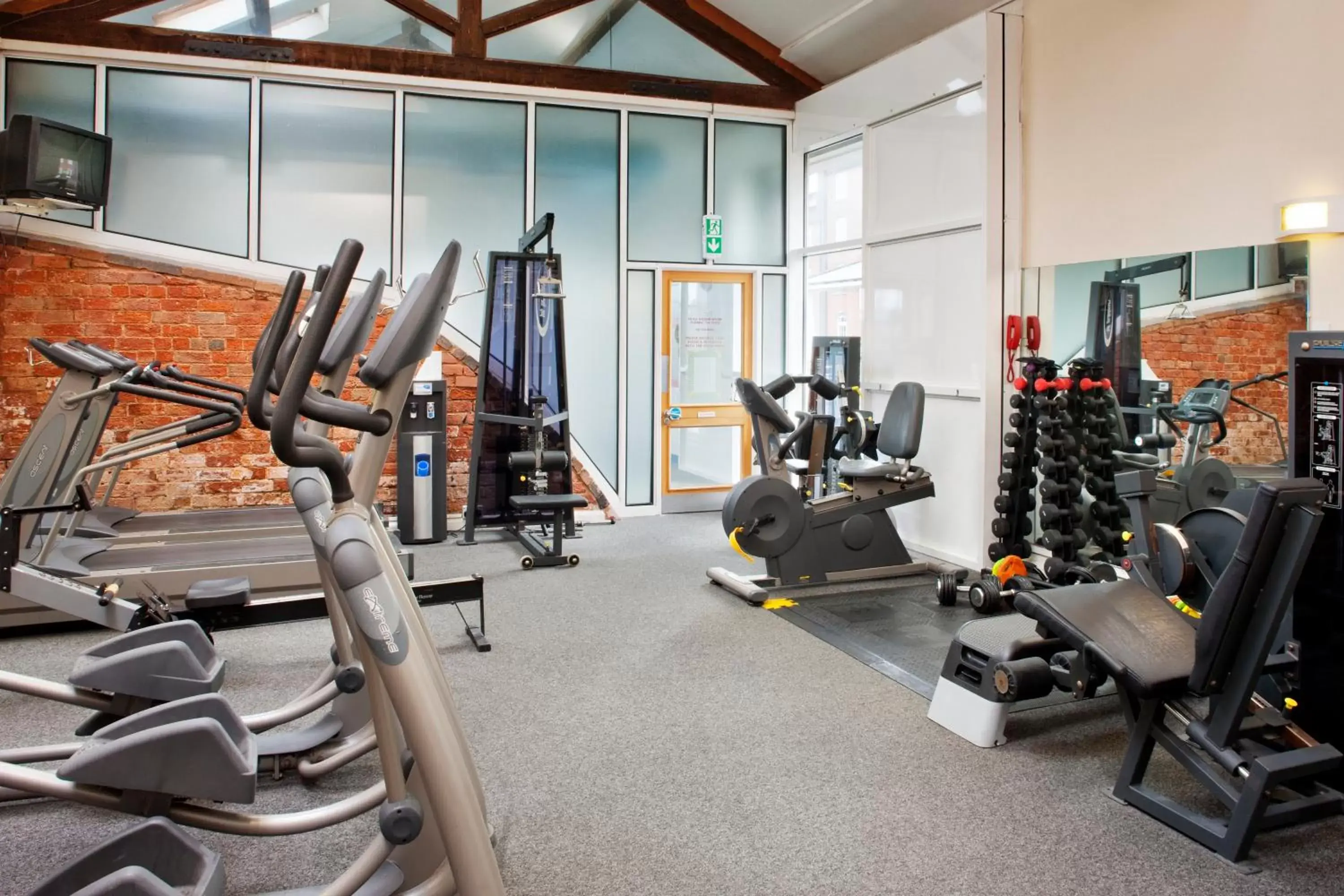 Fitness centre/facilities, Fitness Center/Facilities in Holiday Inn Ellesmere Port/Cheshire Oaks, an IHG Hotel