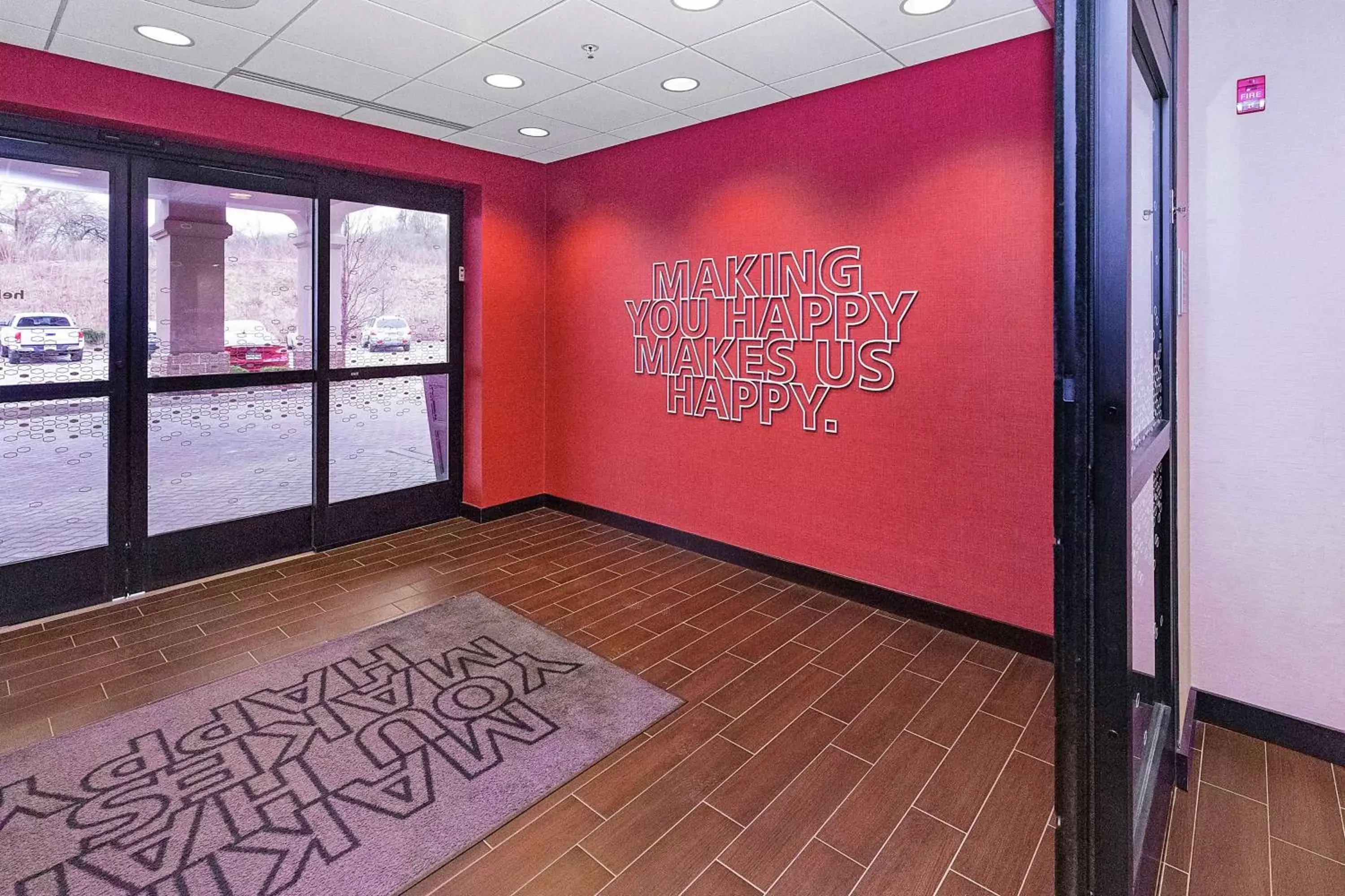 Lobby or reception, Property Logo/Sign in Hampton Inn Waynesburg