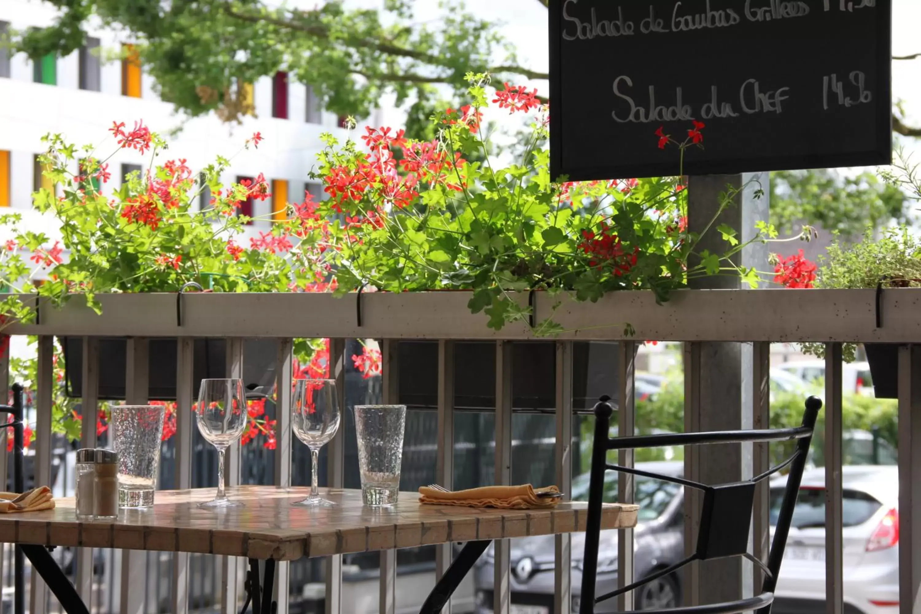 Balcony/Terrace in The Originals Boutique, Hôtel d'Alsace, Strasbourg Sud (Qualys-Hotel)