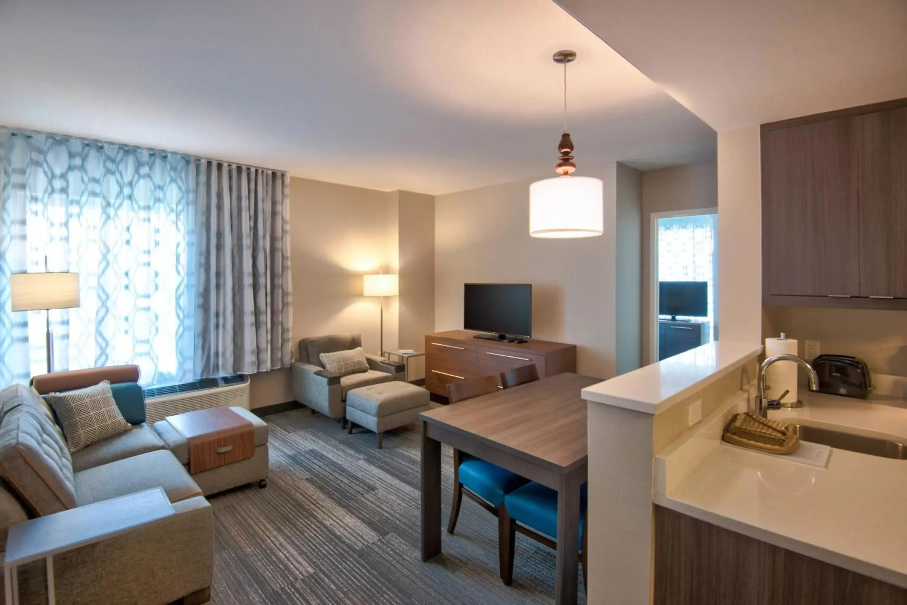 Living room, Seating Area in TownePlace Suites by Marriott Miami Airport