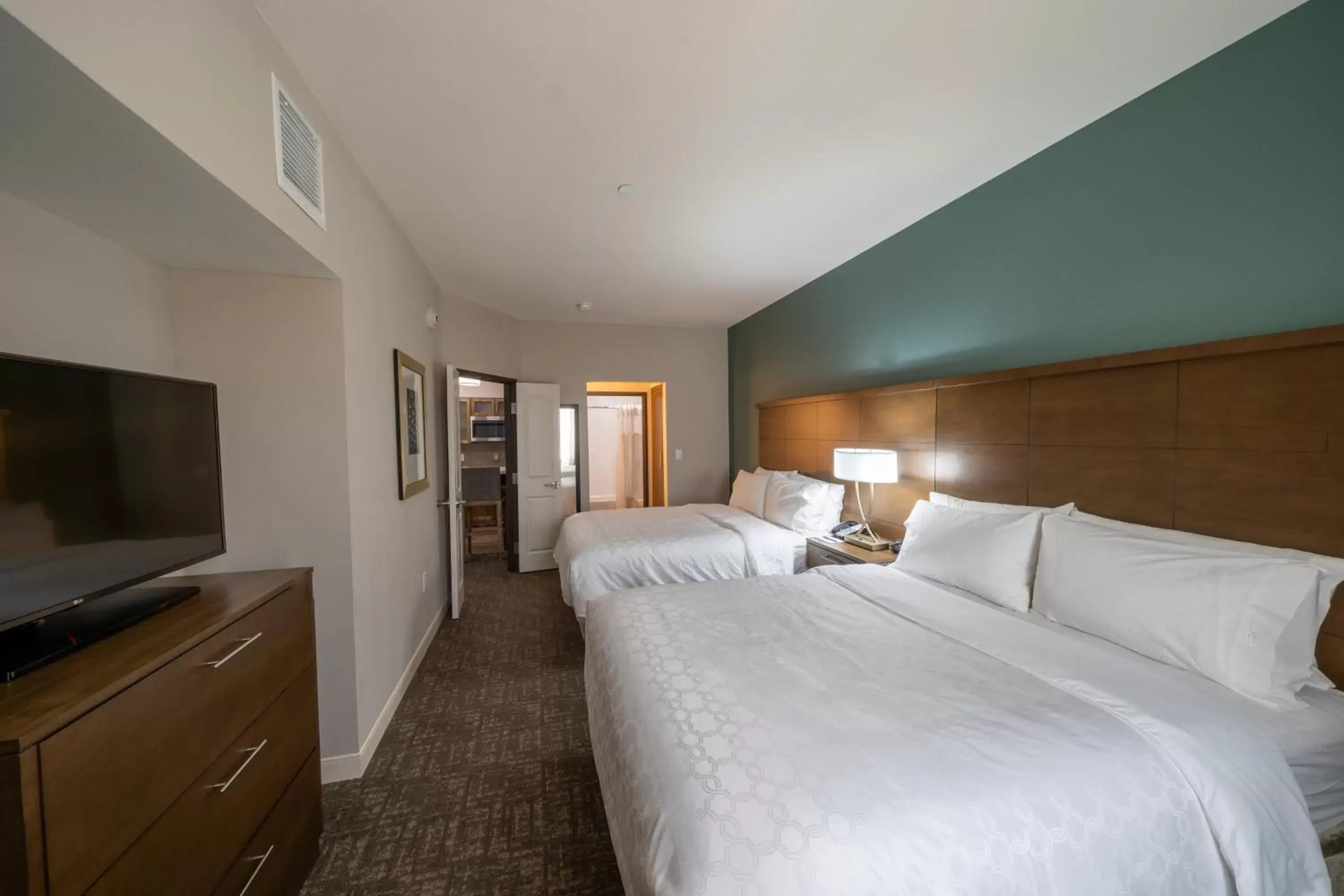 Bed in Staybridge Suites Houston East - Baytown, an IHG Hotel