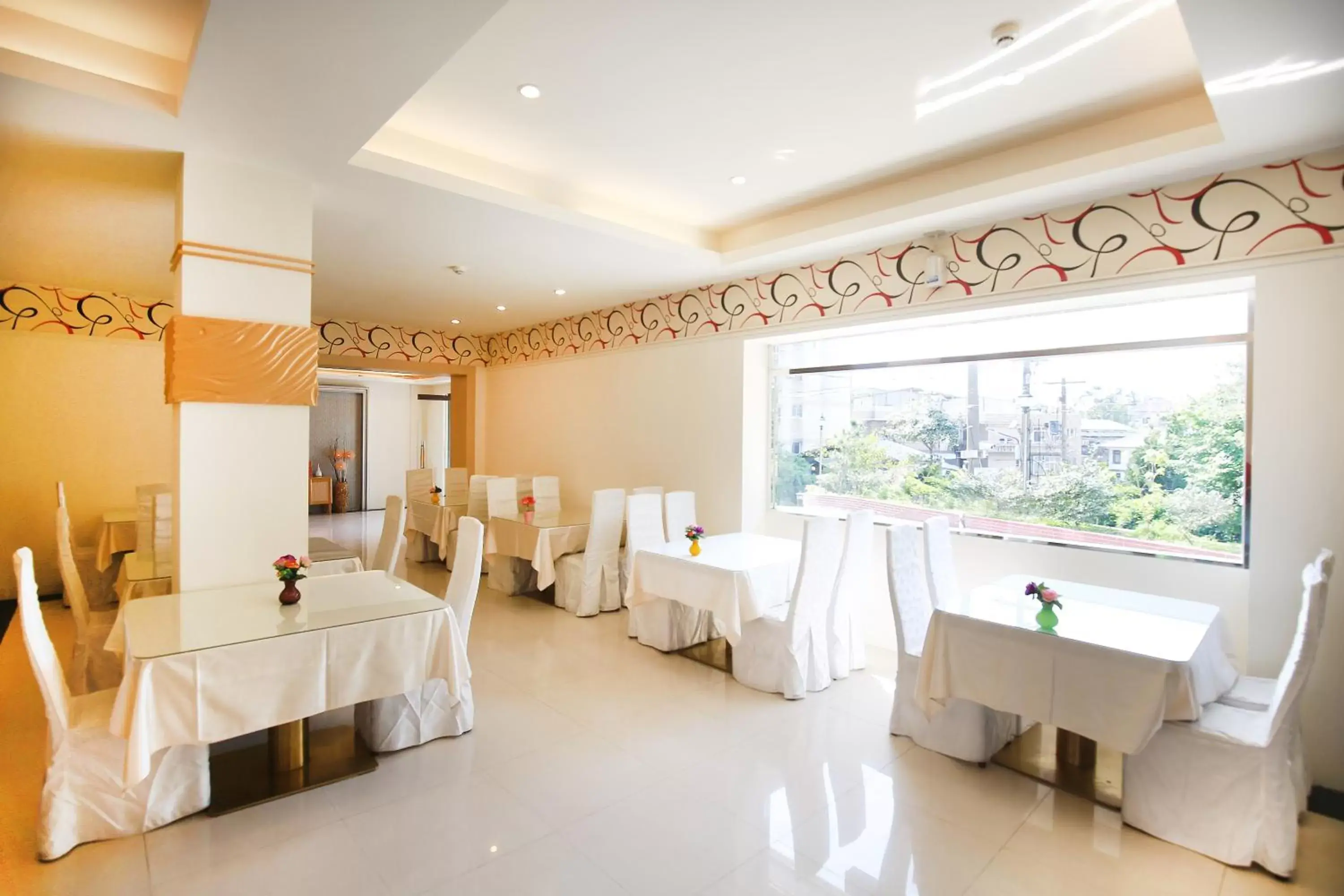 Dining area, Banquet Facilities in Gorgeous Hot Spring Resort