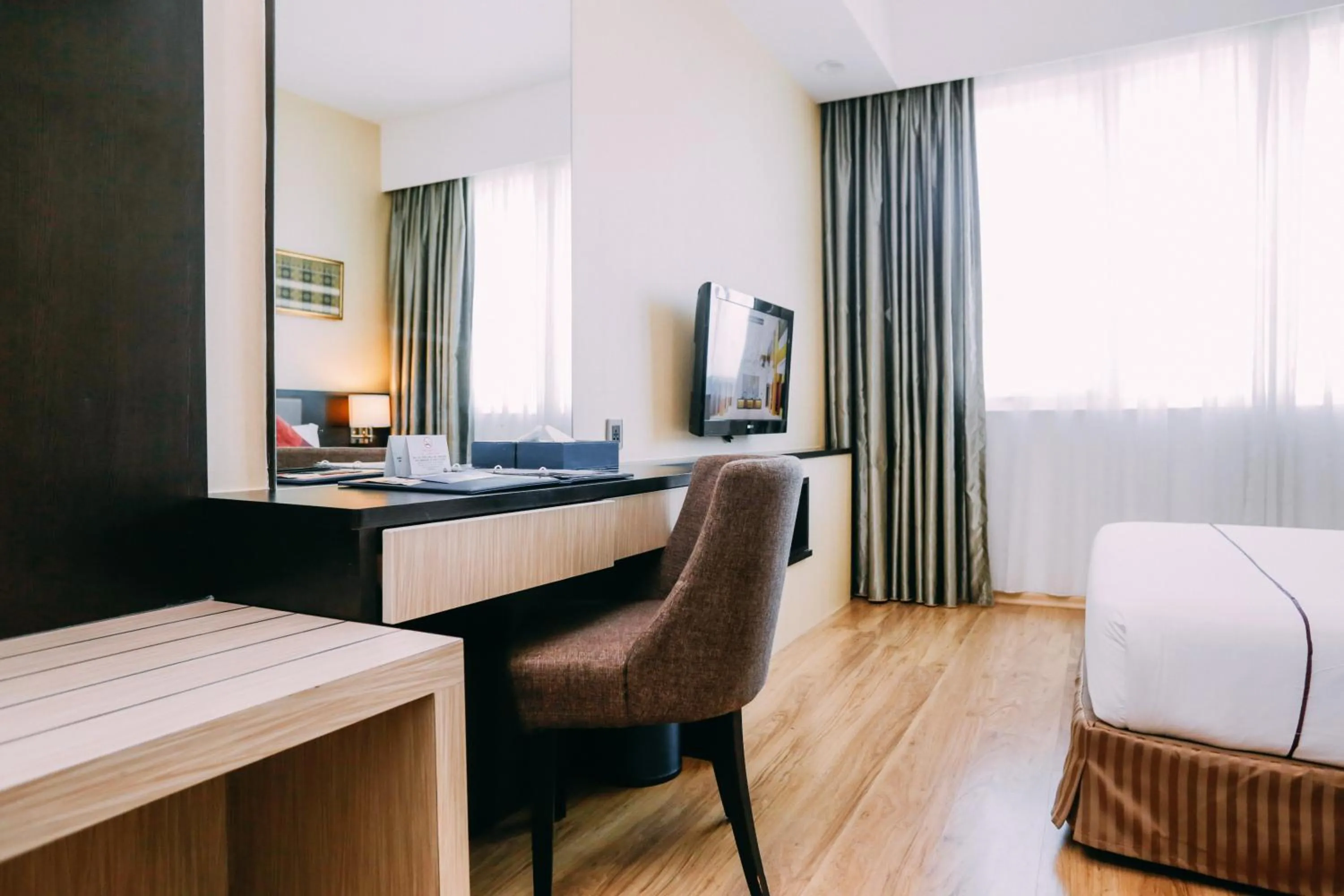 Photo of the whole room in Hotel Granada Johor Bahru