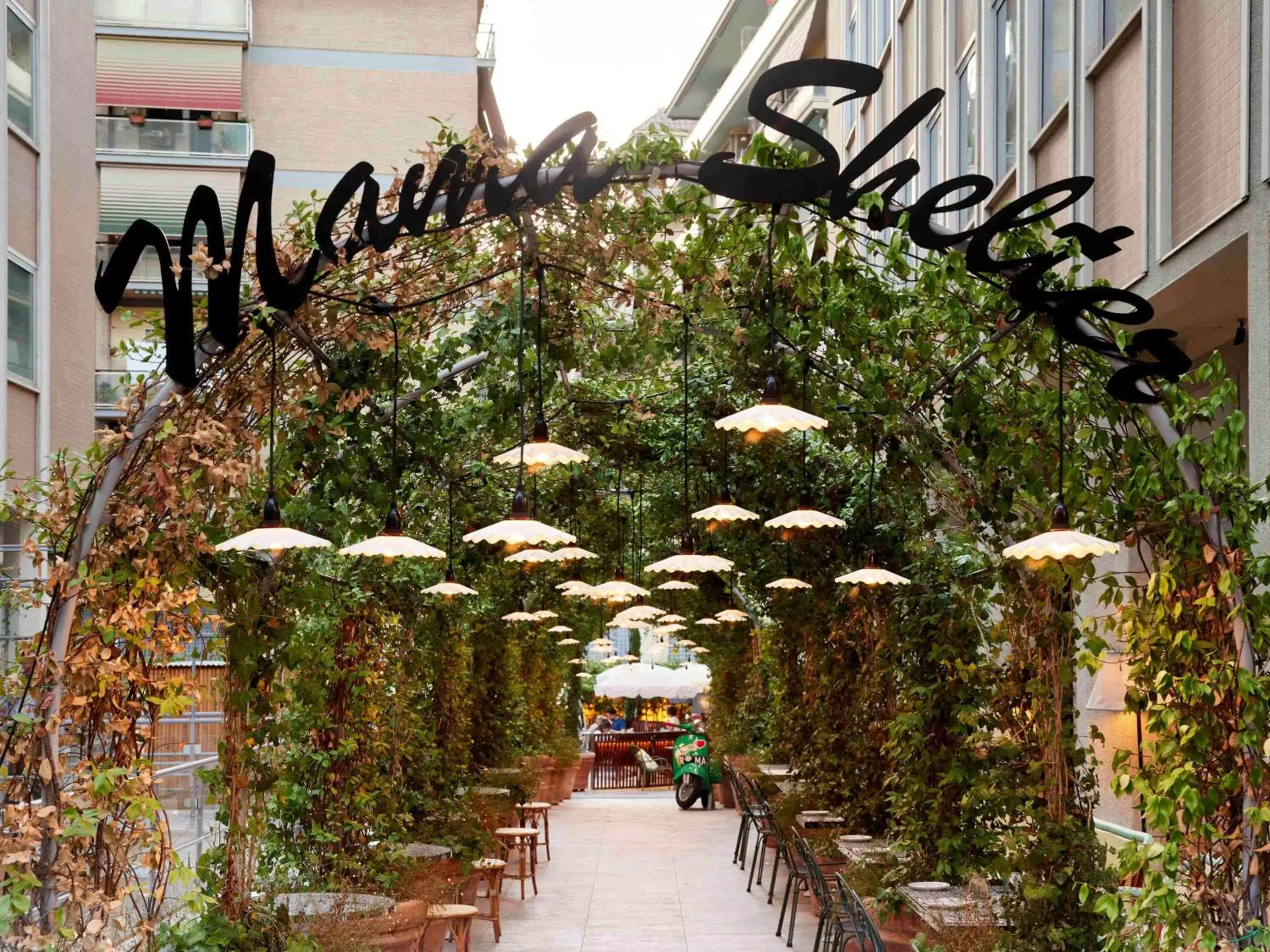 Restaurant/places to eat in Mama Shelter Roma