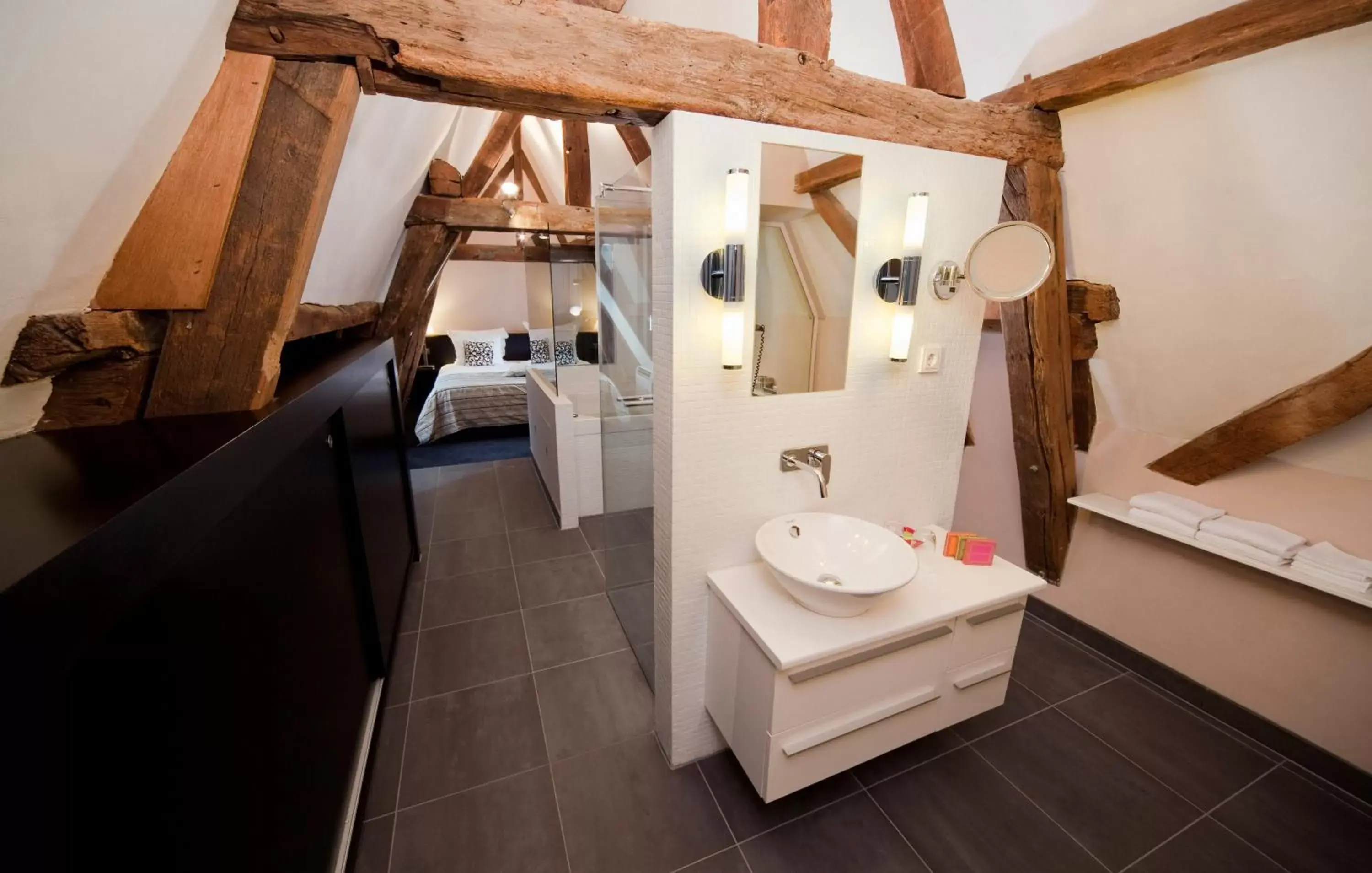 Bathroom in Bilderberg Château Holtmühle
