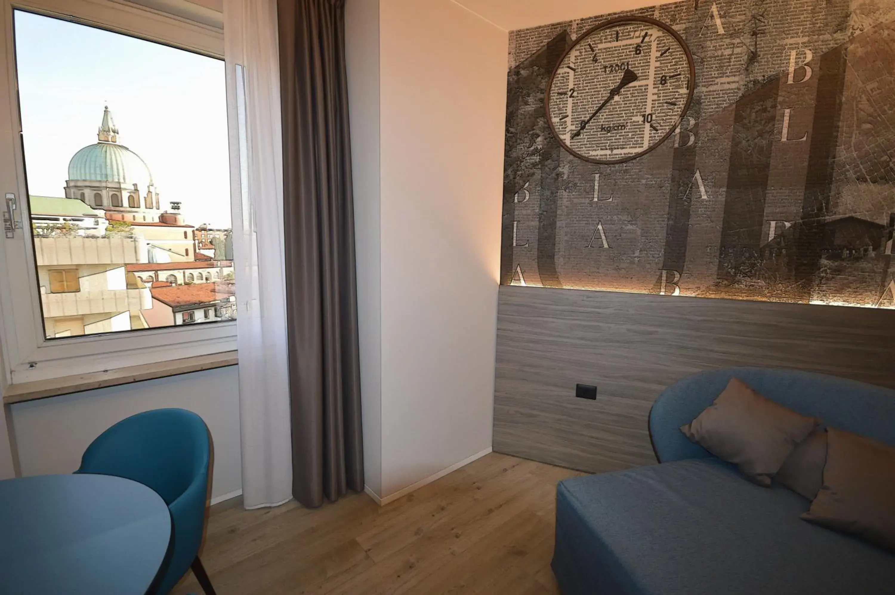 City view, Seating Area in Hotel Friuli