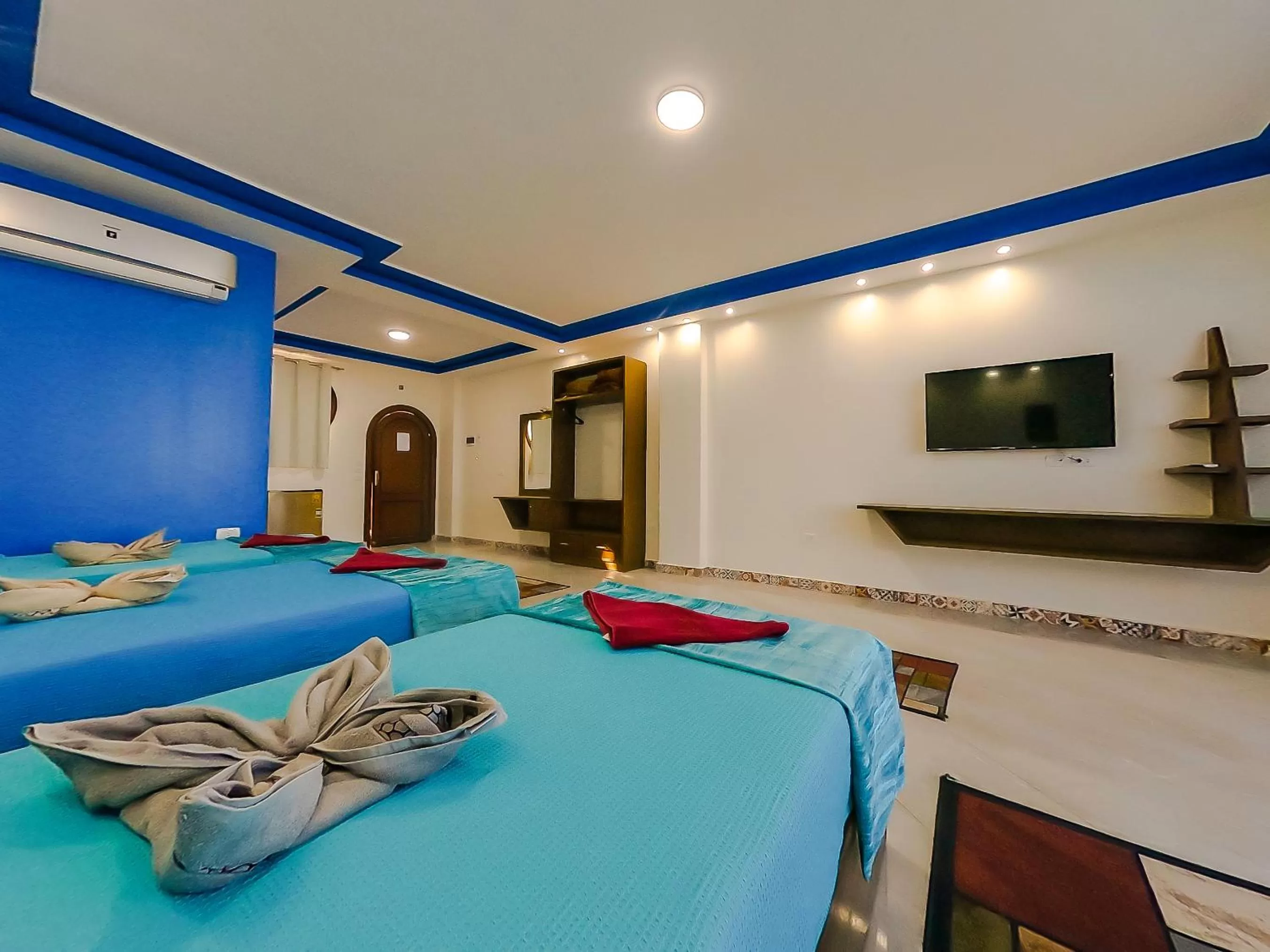 Bed in Seaview Panorama Boatel