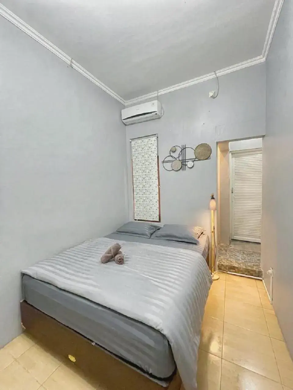 Bedroom, Bed in OtU Hostel By OstiC