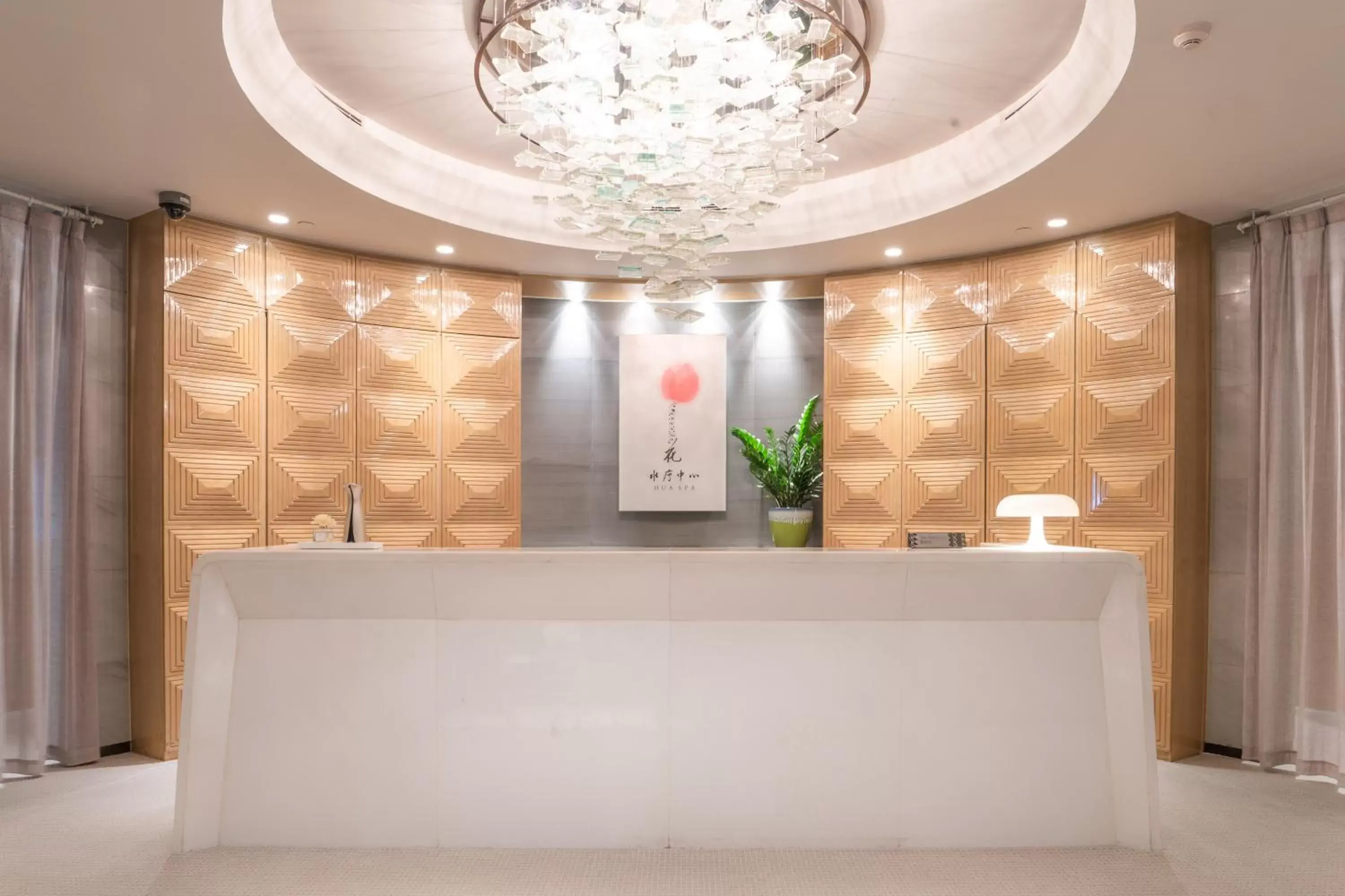 Spa and wellness centre/facilities, Lobby/Reception in Four Seasons Hotel Guangzhou - Free Shuttle Bus to Canton Fair Complex during Canton Fair period
