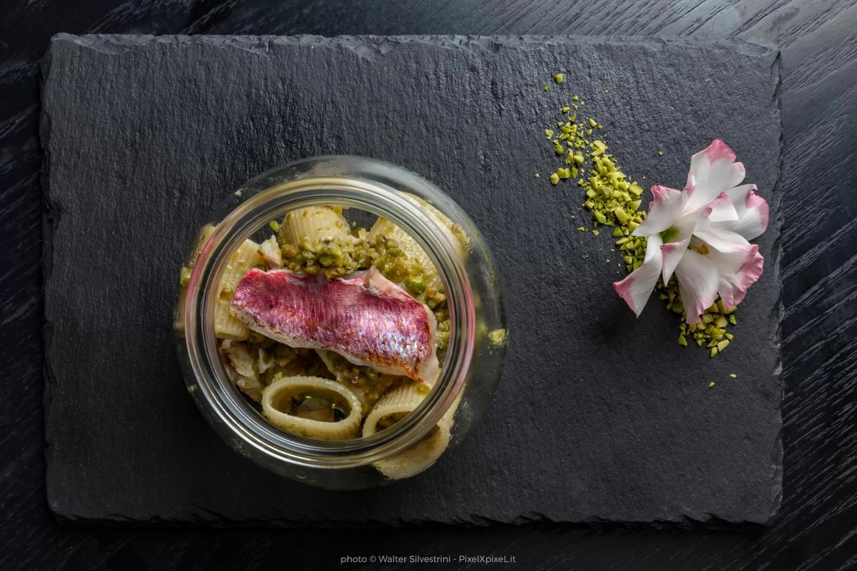 Restaurant/places to eat in Caportigia Boutique Hotel