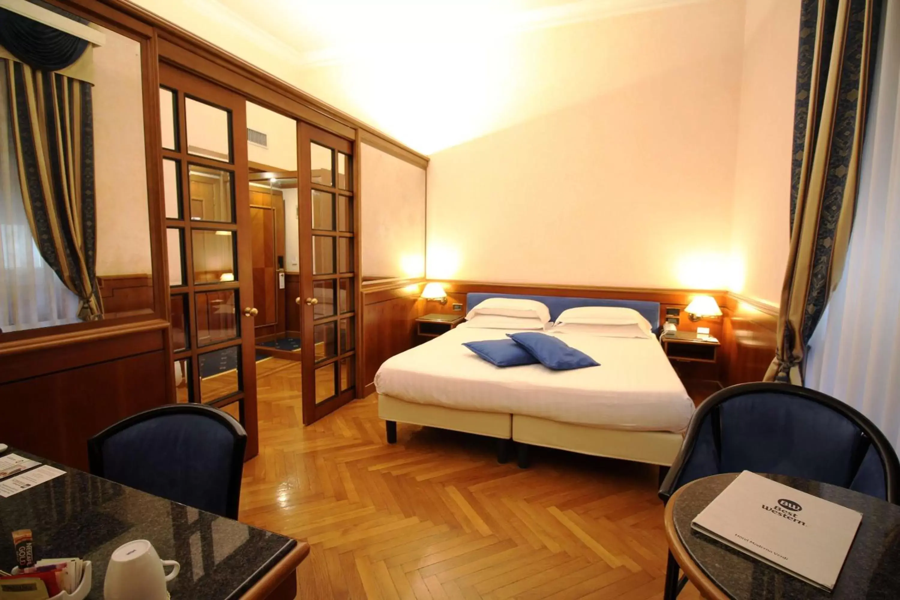 TV and multimedia, Bed in Best Western Hotel Moderno Verdi