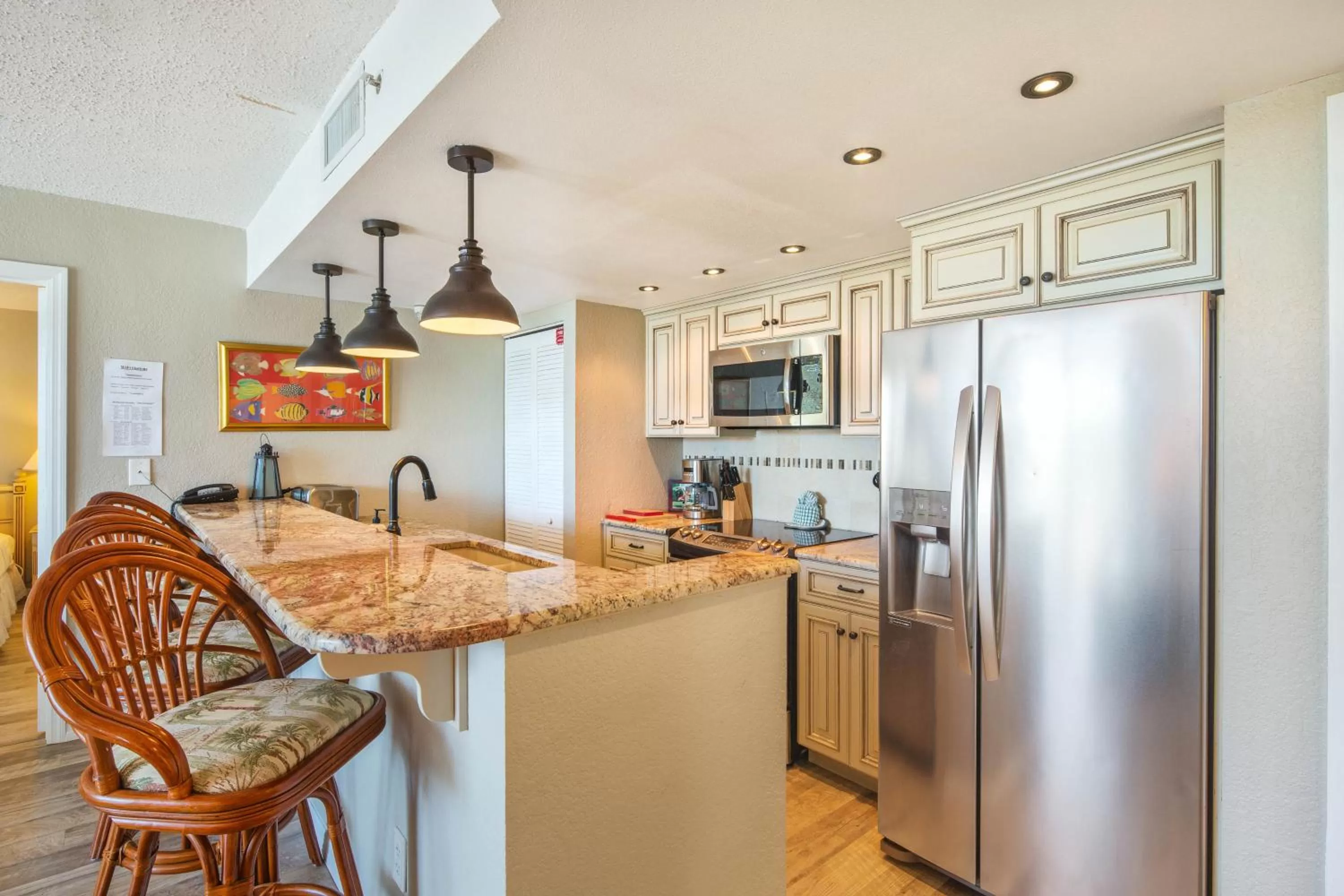 Kitchen/Kitchenette in Sunrise Suites Tahiti Suite #104