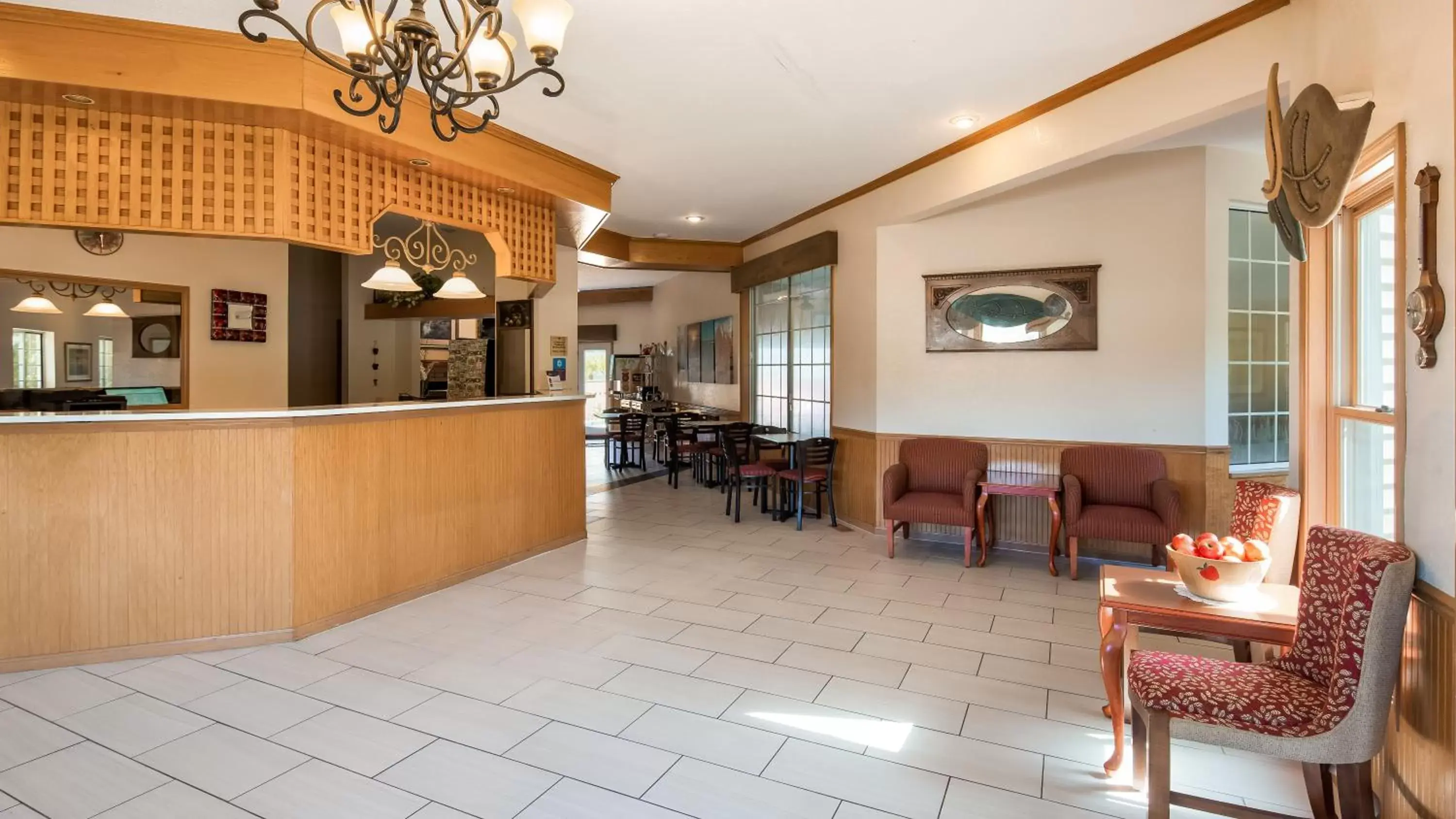Lobby or reception in Apple Tree Inn; SureStay Collection by Best Western