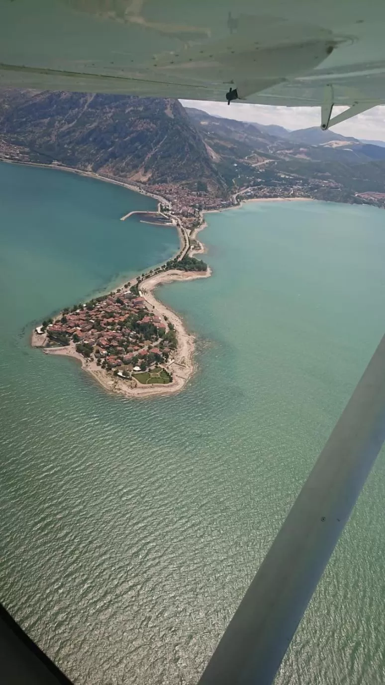 Ali's Pension ada alis