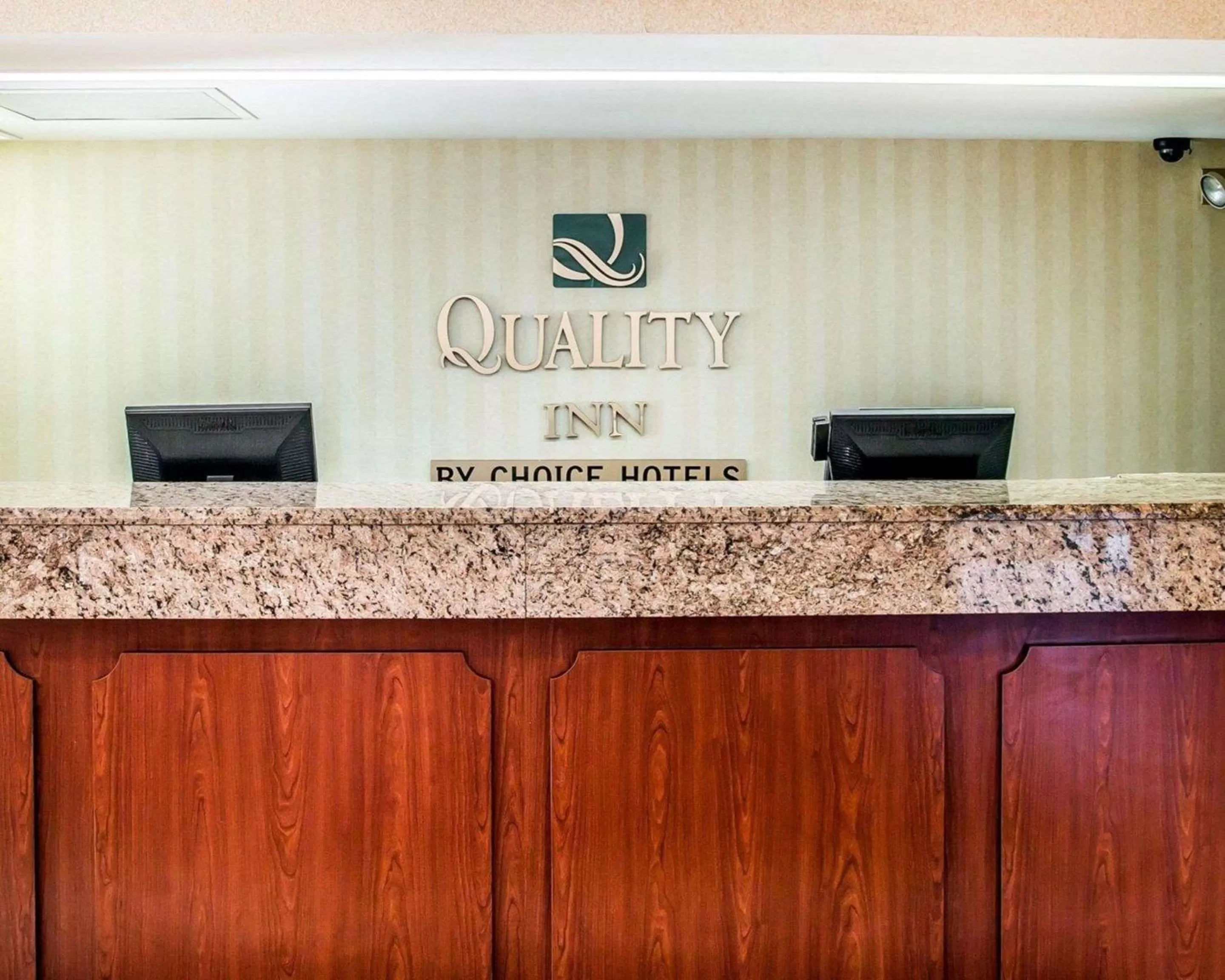 Lobby or reception in Quality Inn